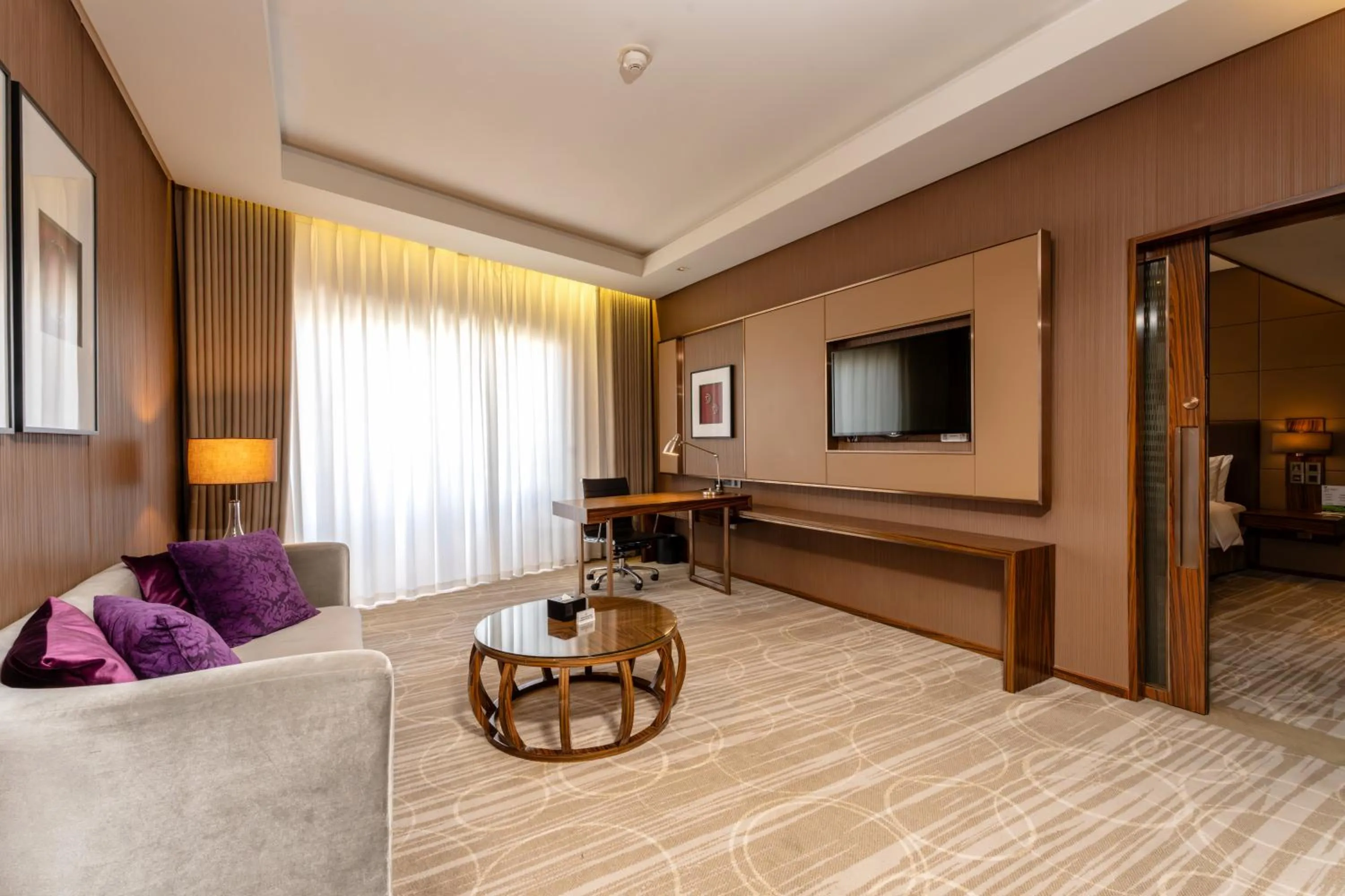 Photo of the whole room in Crowne Plaza Kunming City Centre by IHG