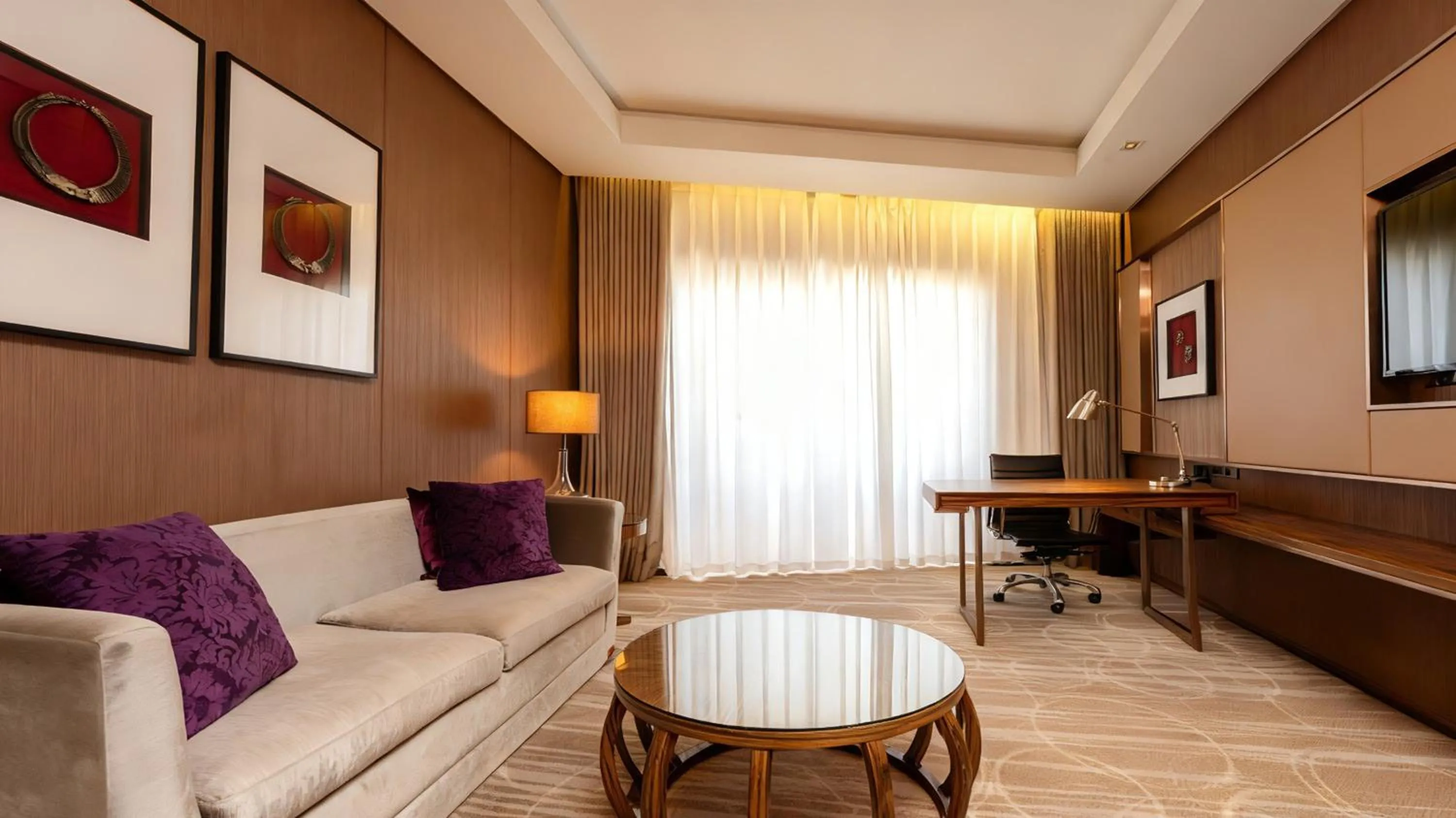 Photo of the whole room in Crowne Plaza Kunming City Centre by IHG