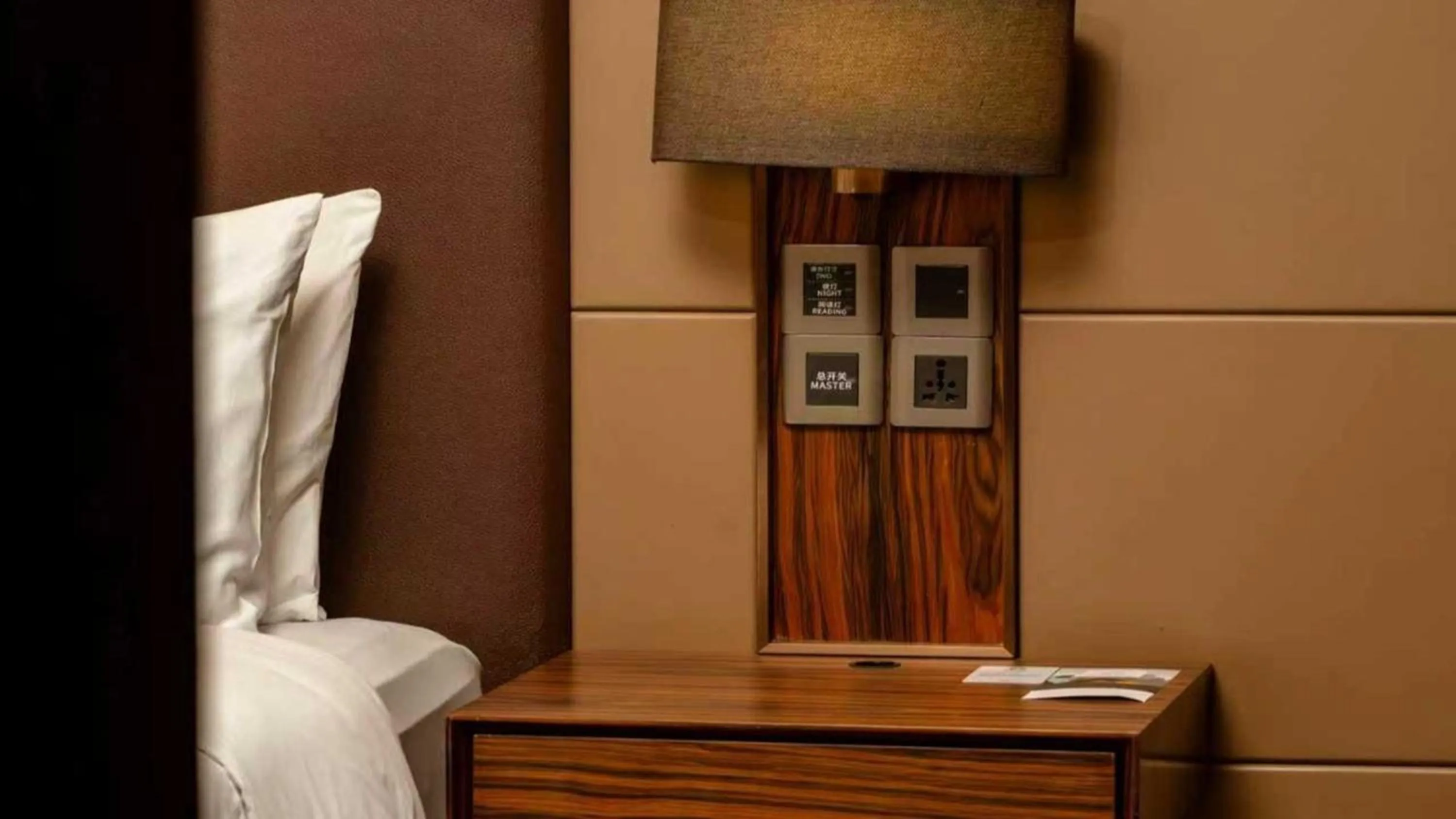 Photo of the whole room in Crowne Plaza Kunming City Centre by IHG