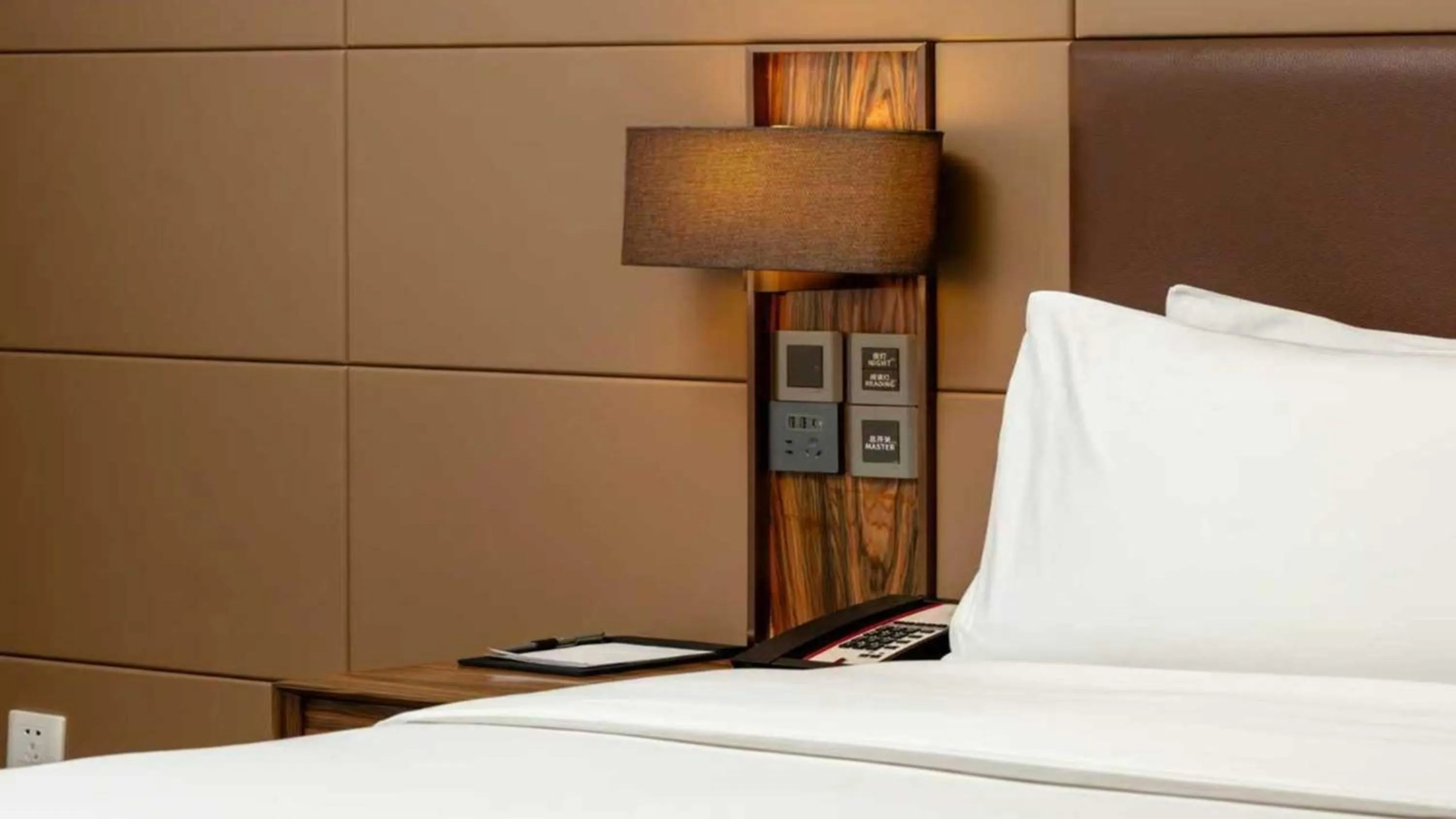 Photo of the whole room, Bed in Crowne Plaza Kunming City Centre by IHG