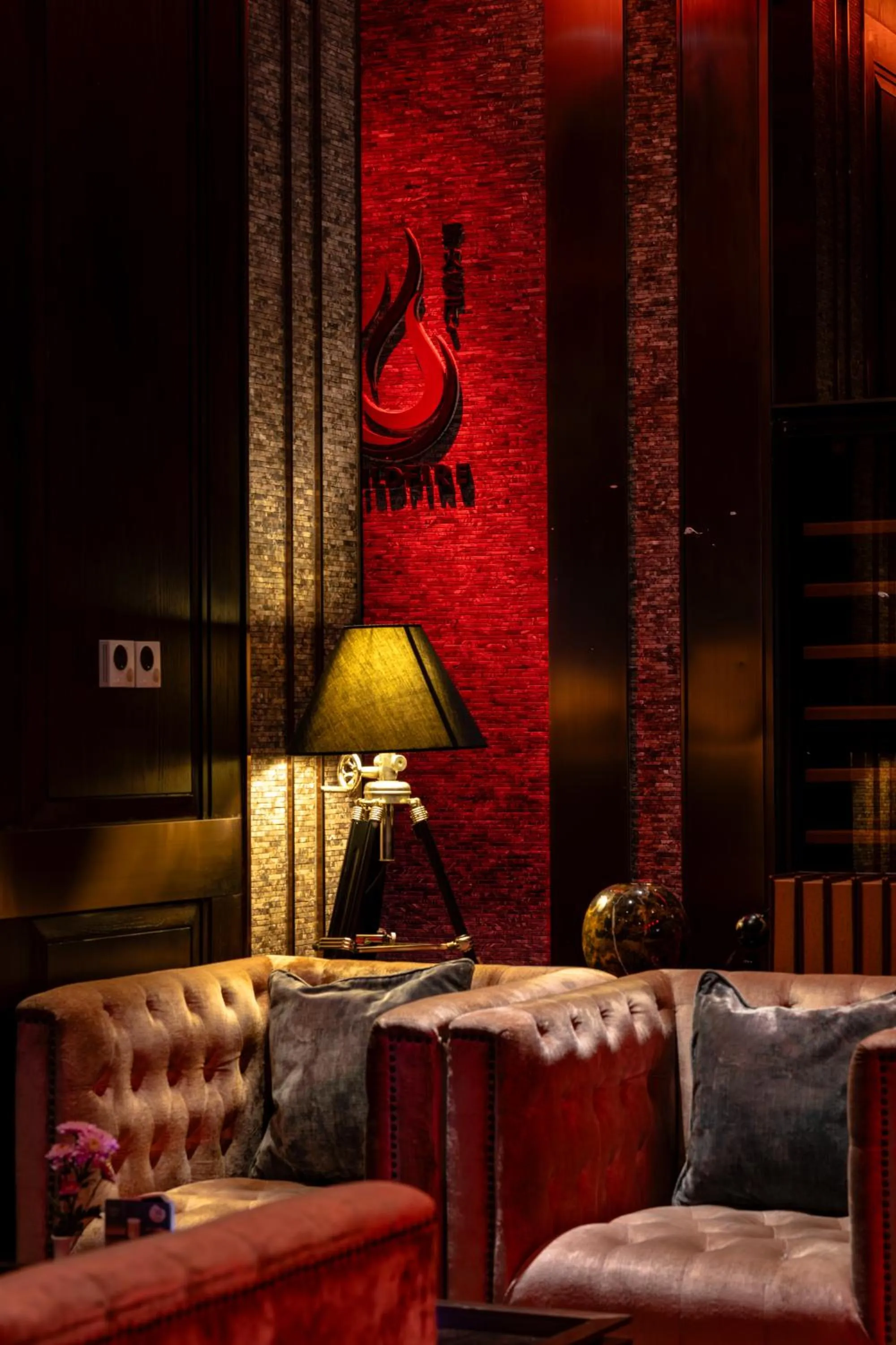 Restaurant/places to eat in Crowne Plaza Kunming City Centre by IHG