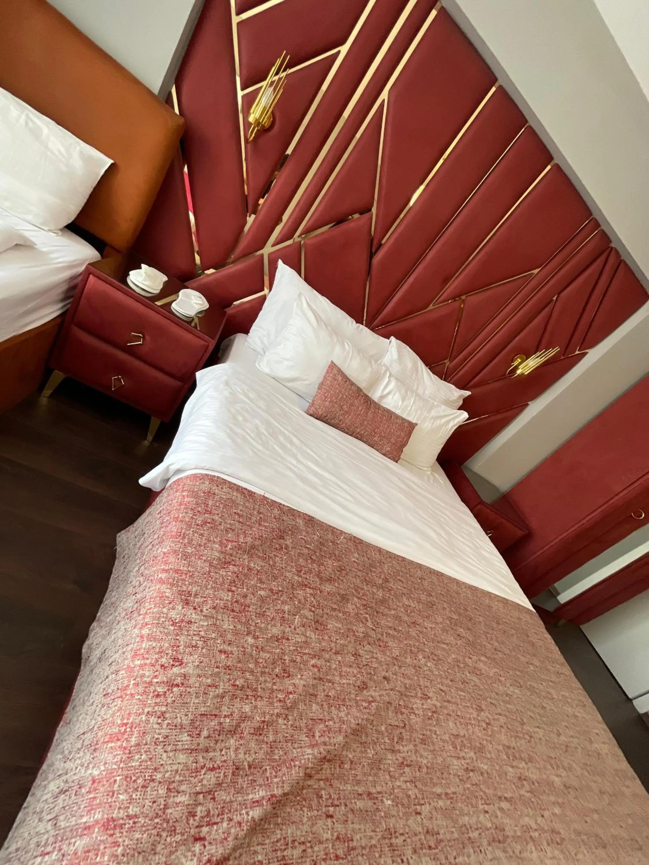 Bed in Aymira Suite Hotel