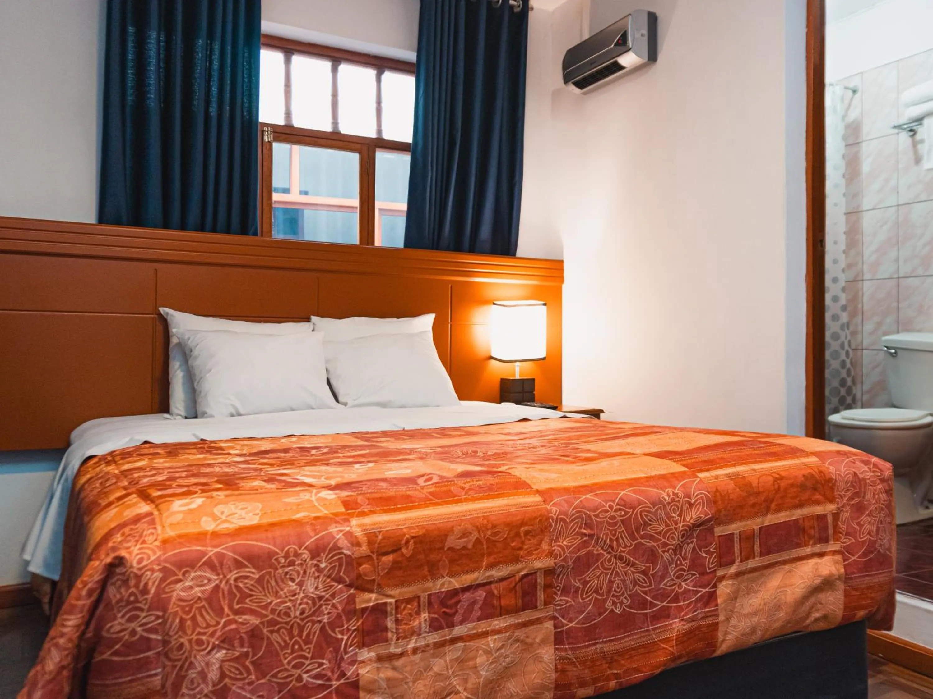 Bedroom in Ankara Hotel