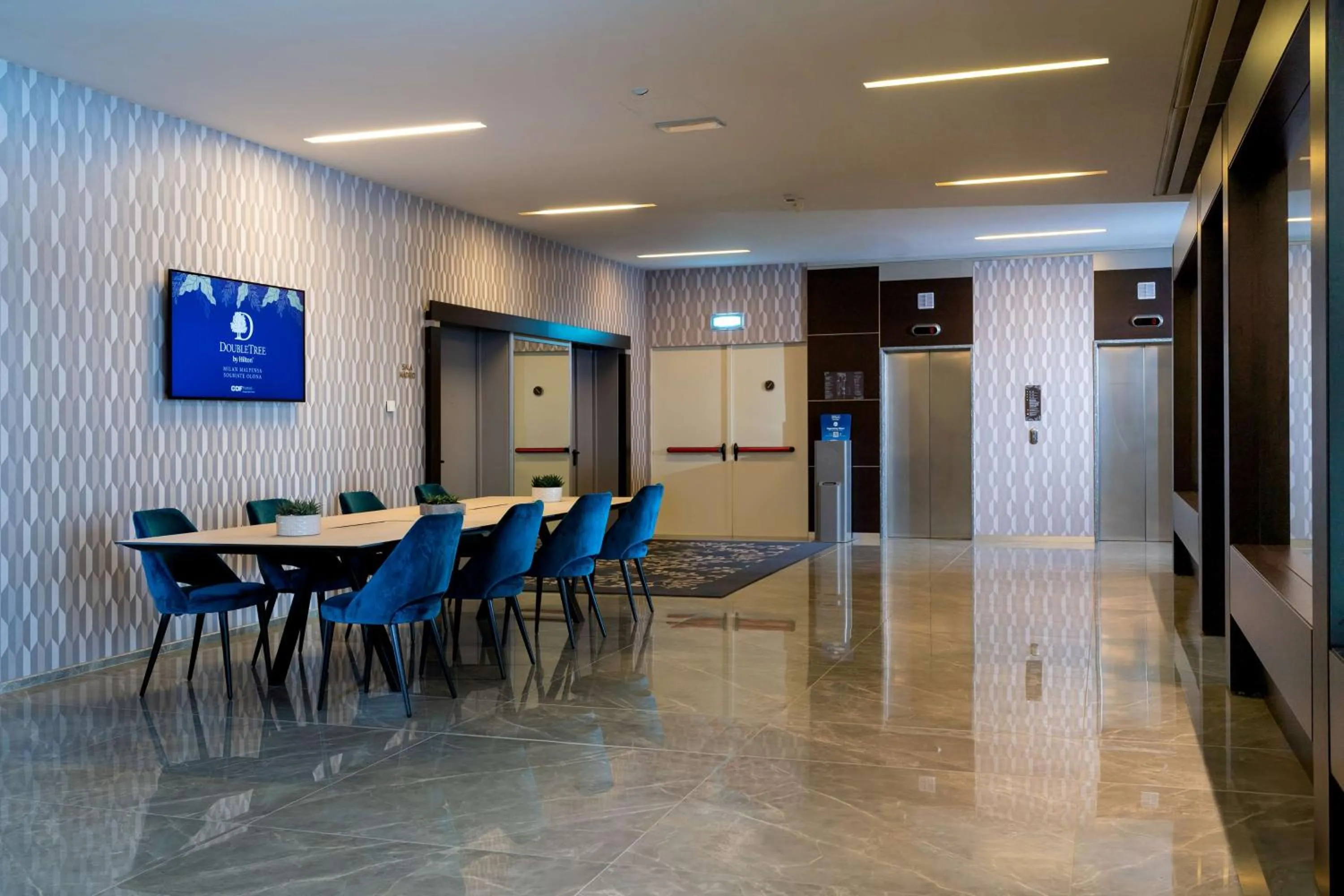 Meeting/conference room in Doubletree by Hilton Milan Malpensa Solbiate Olona