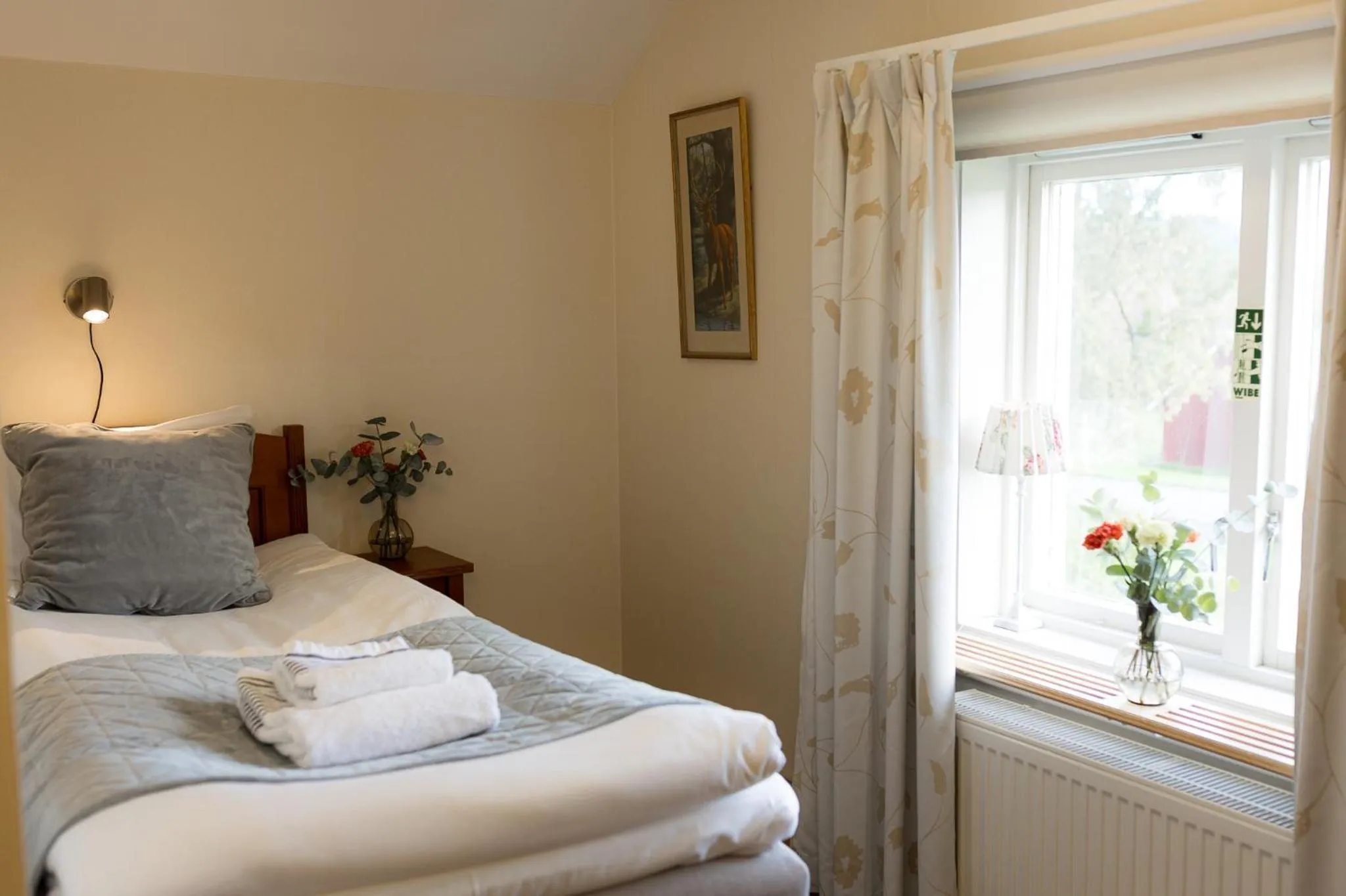 Bed in Munkedals Herrgård