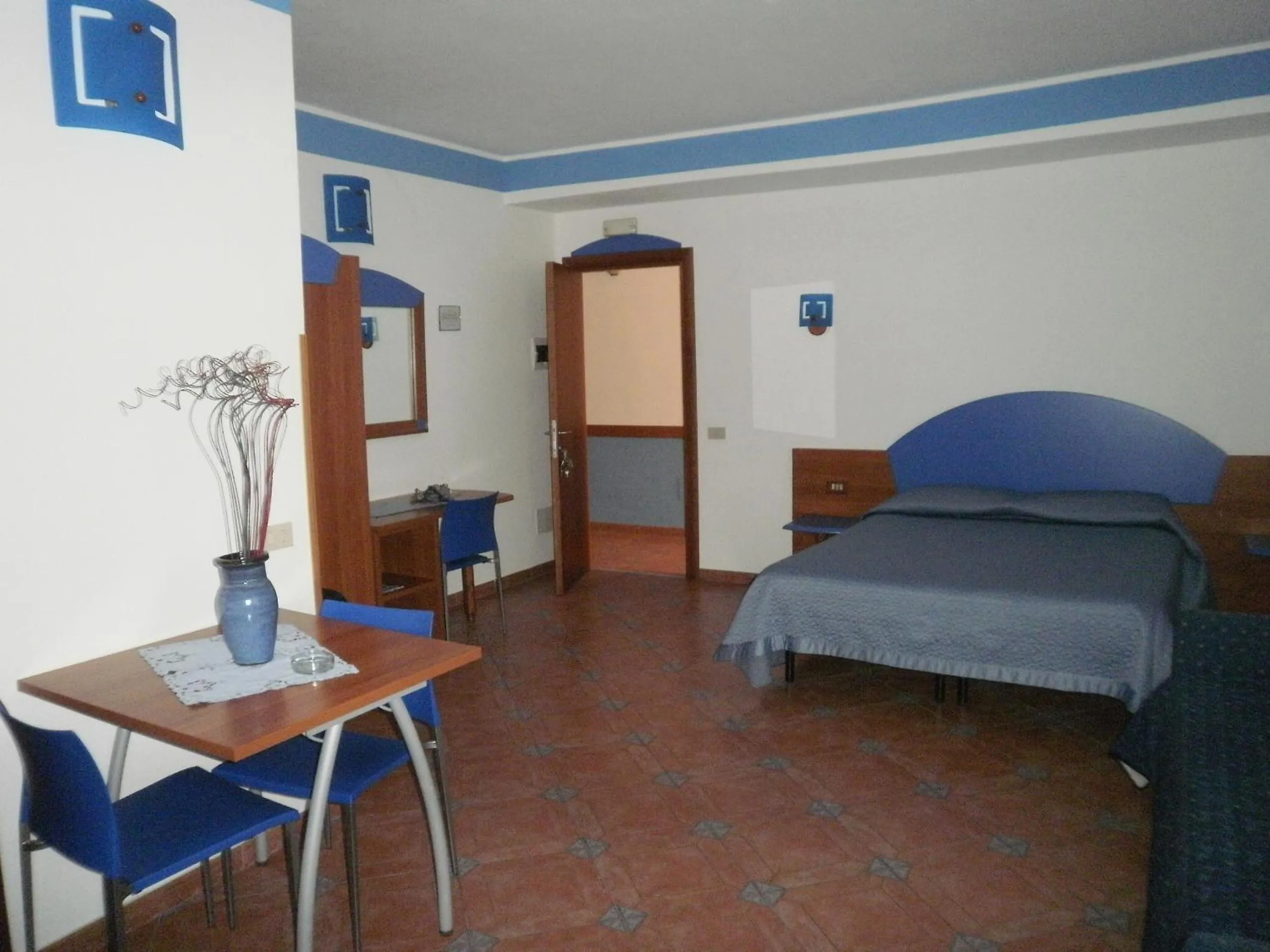 Photo of the whole room, Bed in Sogni Nel Blu