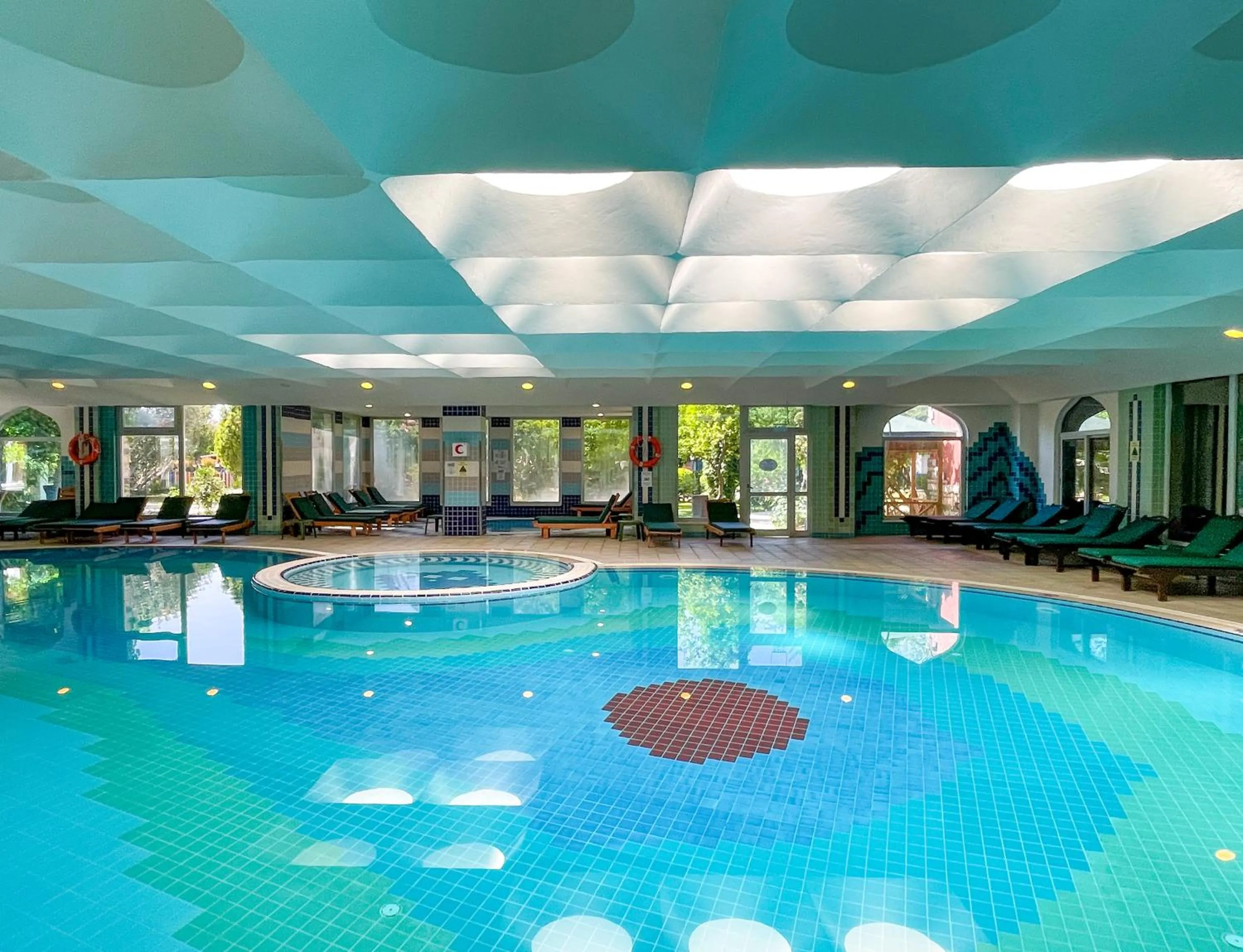 Swimming pool in Belconti Resort Hotel