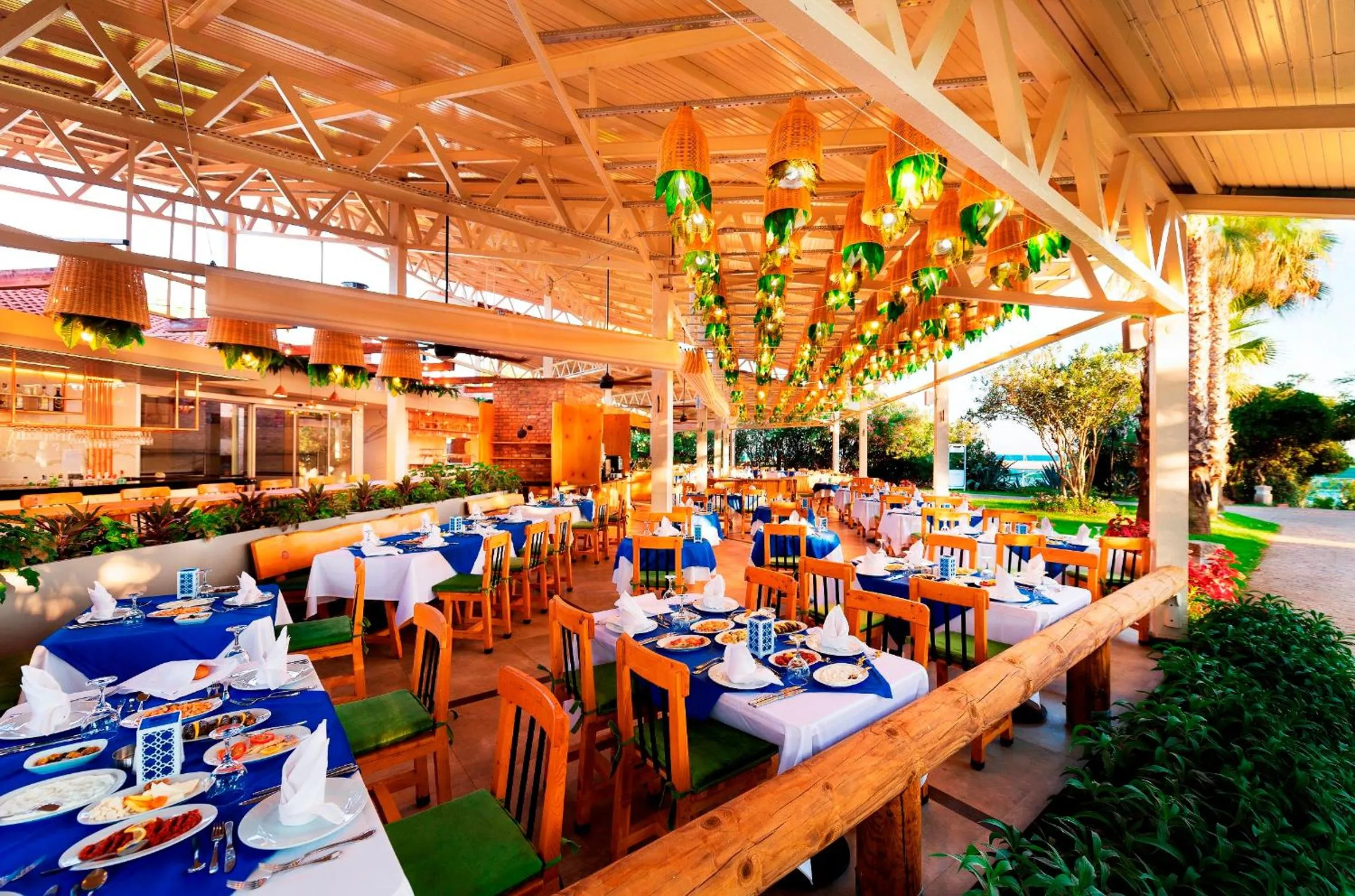 Restaurant/places to eat in Belconti Resort Hotel