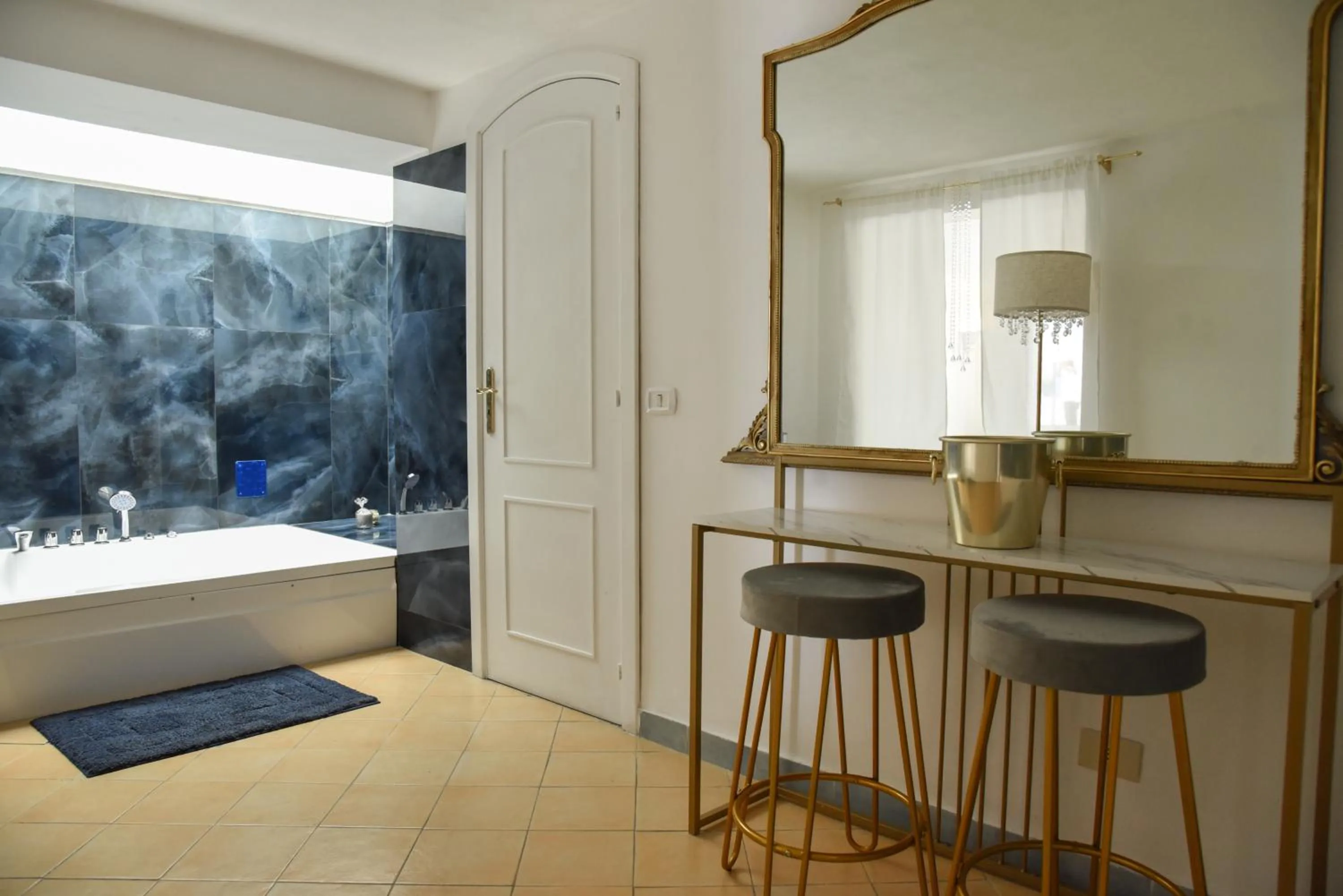 Bed in Villa La Terrazza Suites