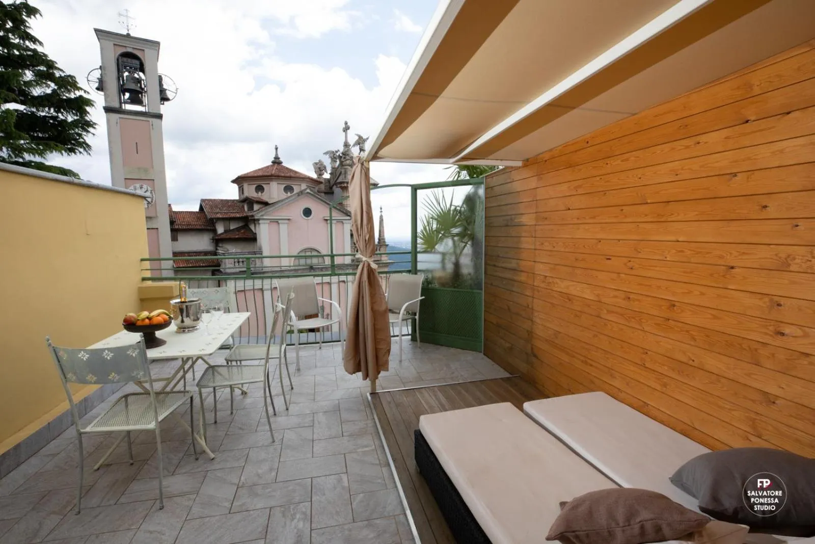 Balcony/Terrace in Hotel Vista Lago Como