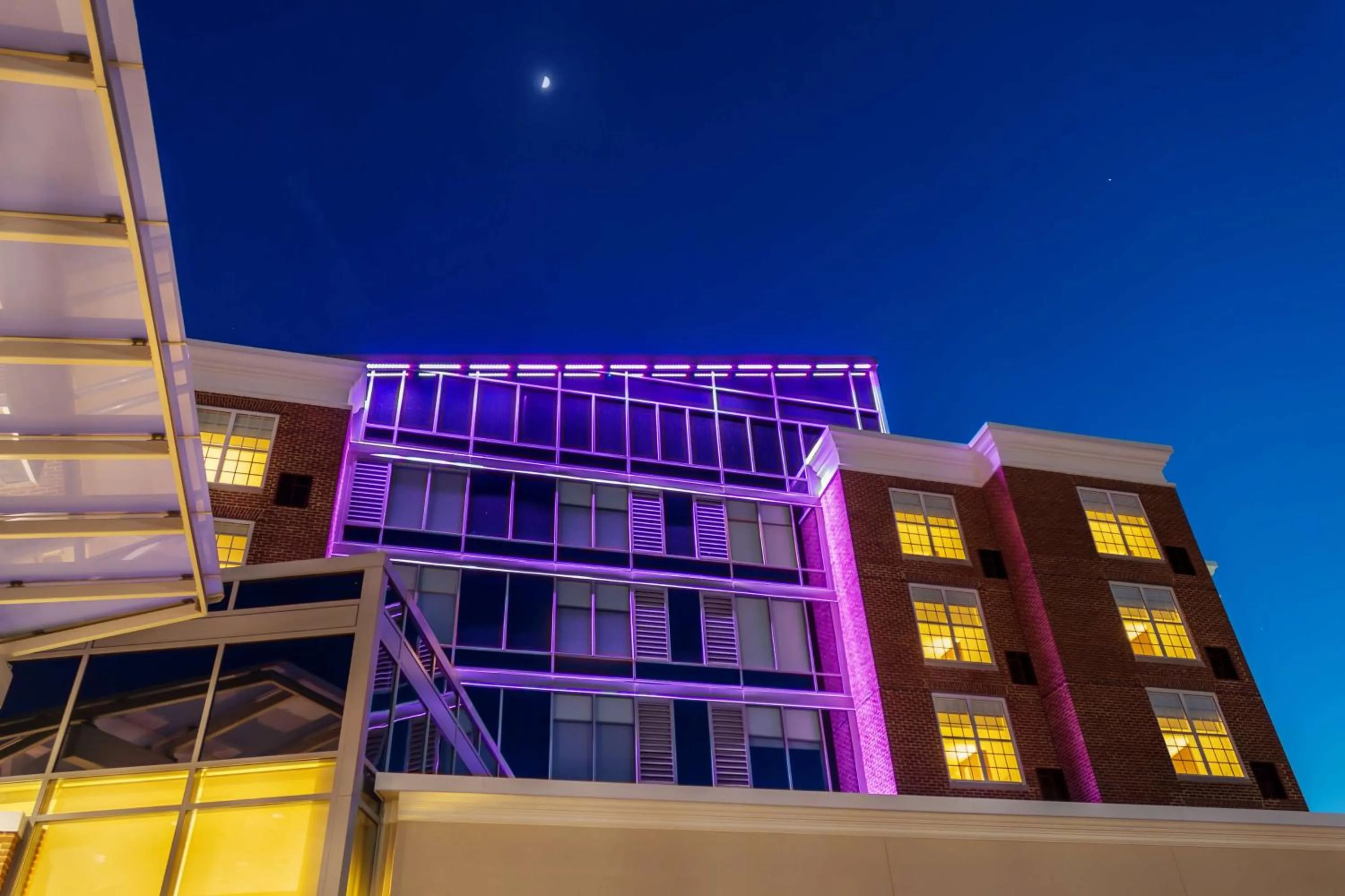 Property building in Hyatt Place Fredericksburg at Mary Washington