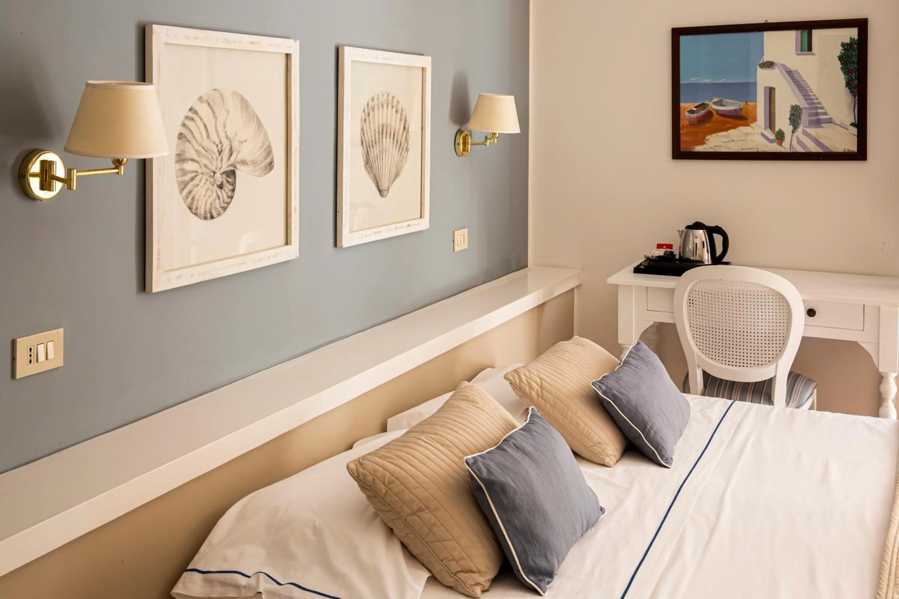 Bed in Hotel Punta Nord Est