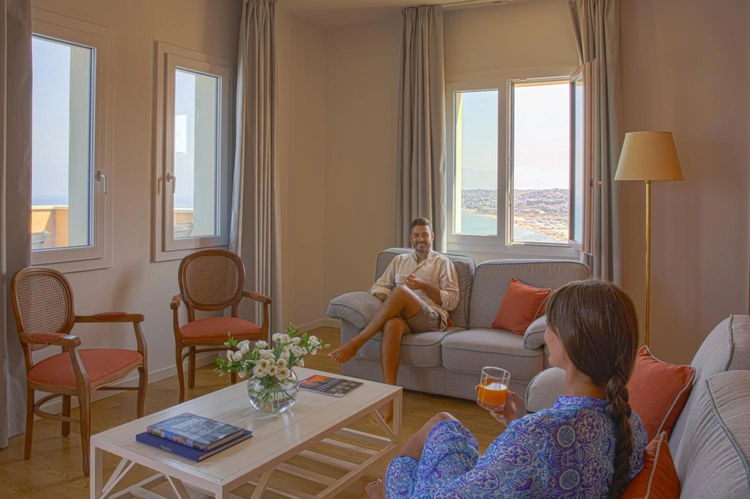 Living room in Hotel Punta Nord Est