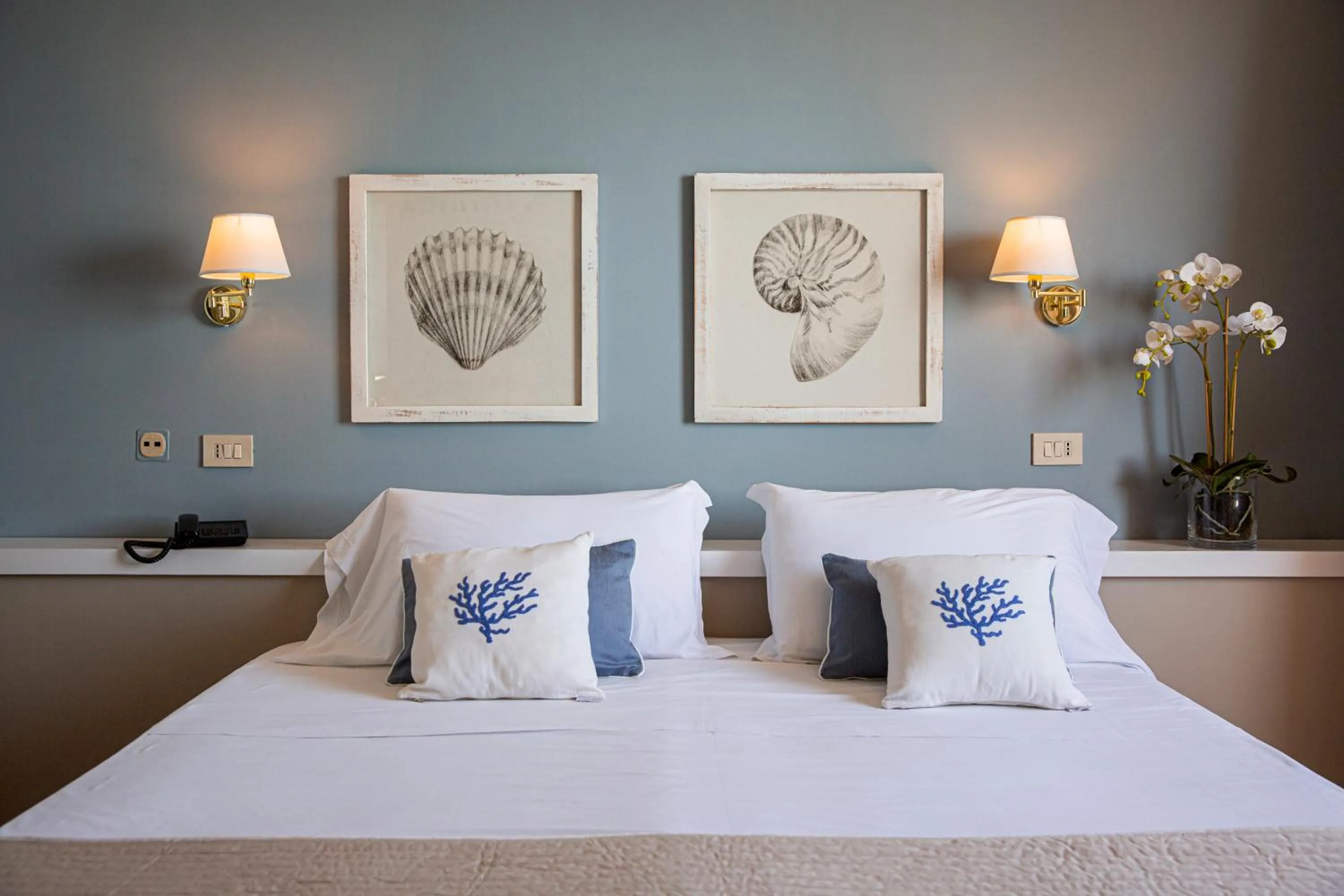 Decorative detail, Bed in Hotel Punta Nord Est