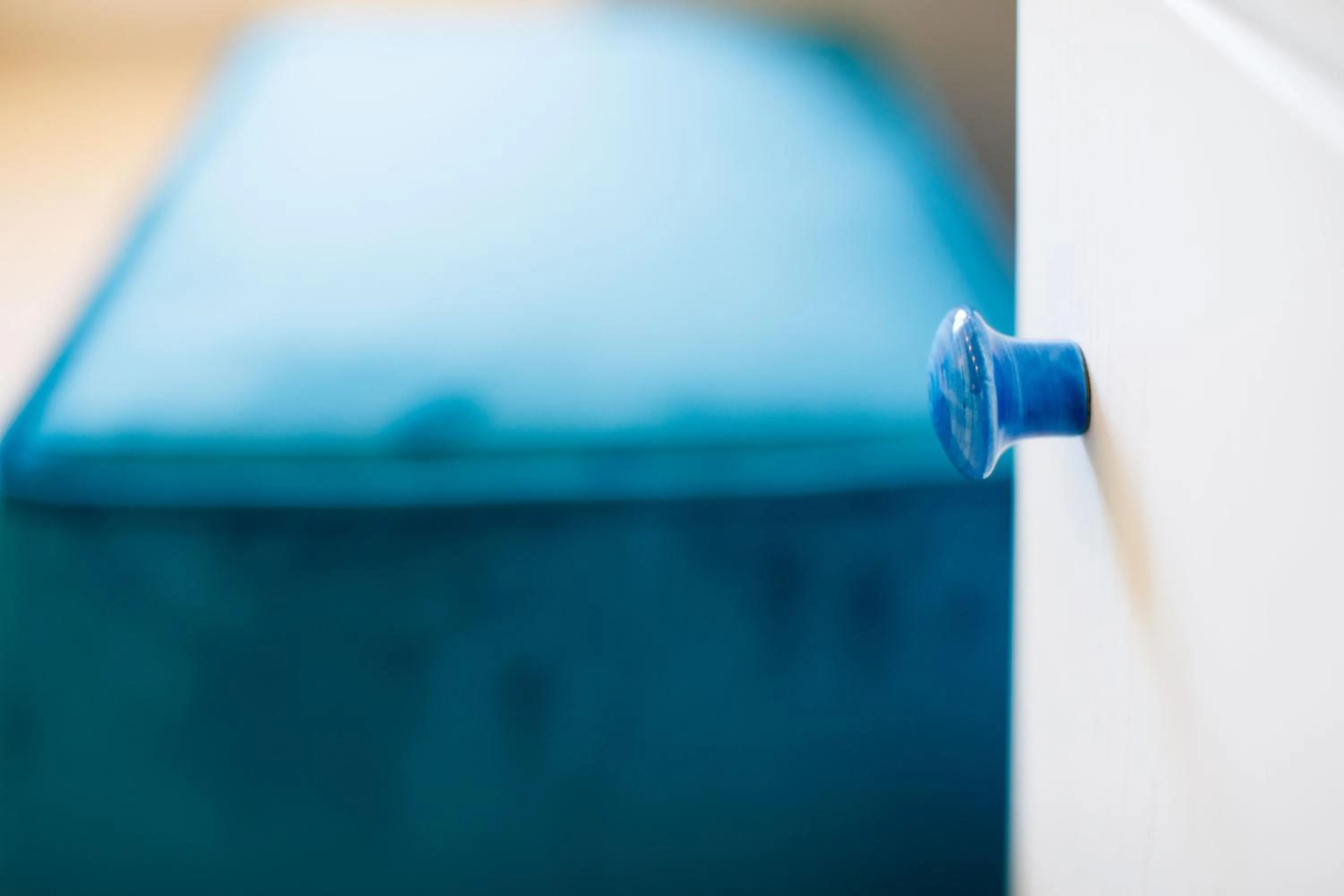 Decorative detail, Bed in MelRose Sorrento