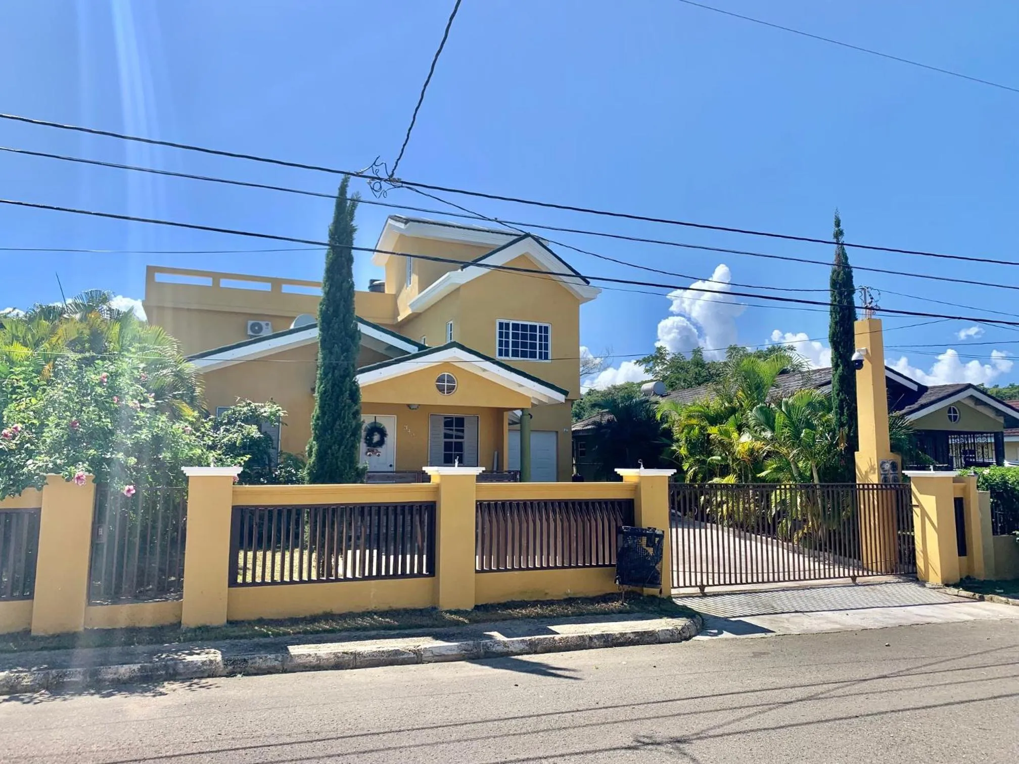 Property building in The Vista Inn