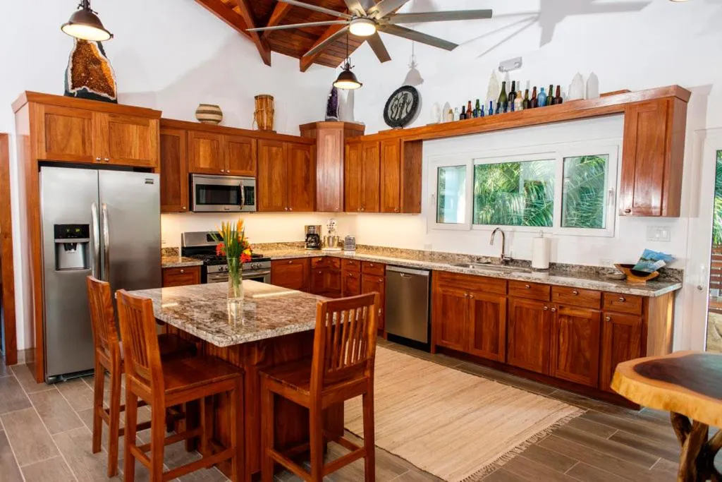 Kitchen or kitchenette in Ceiba Beach Resort