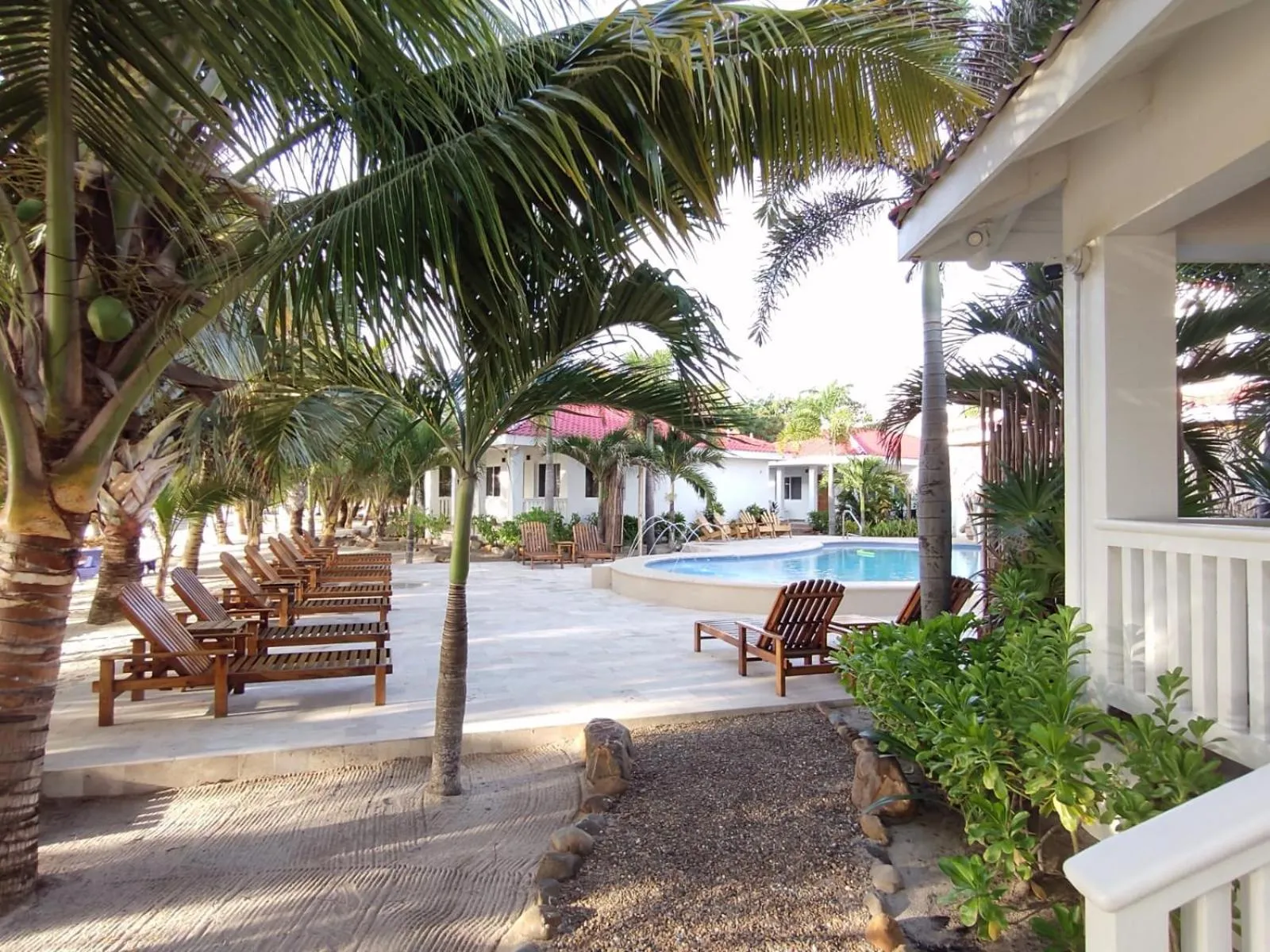Pool view in Ceiba Beach Resort