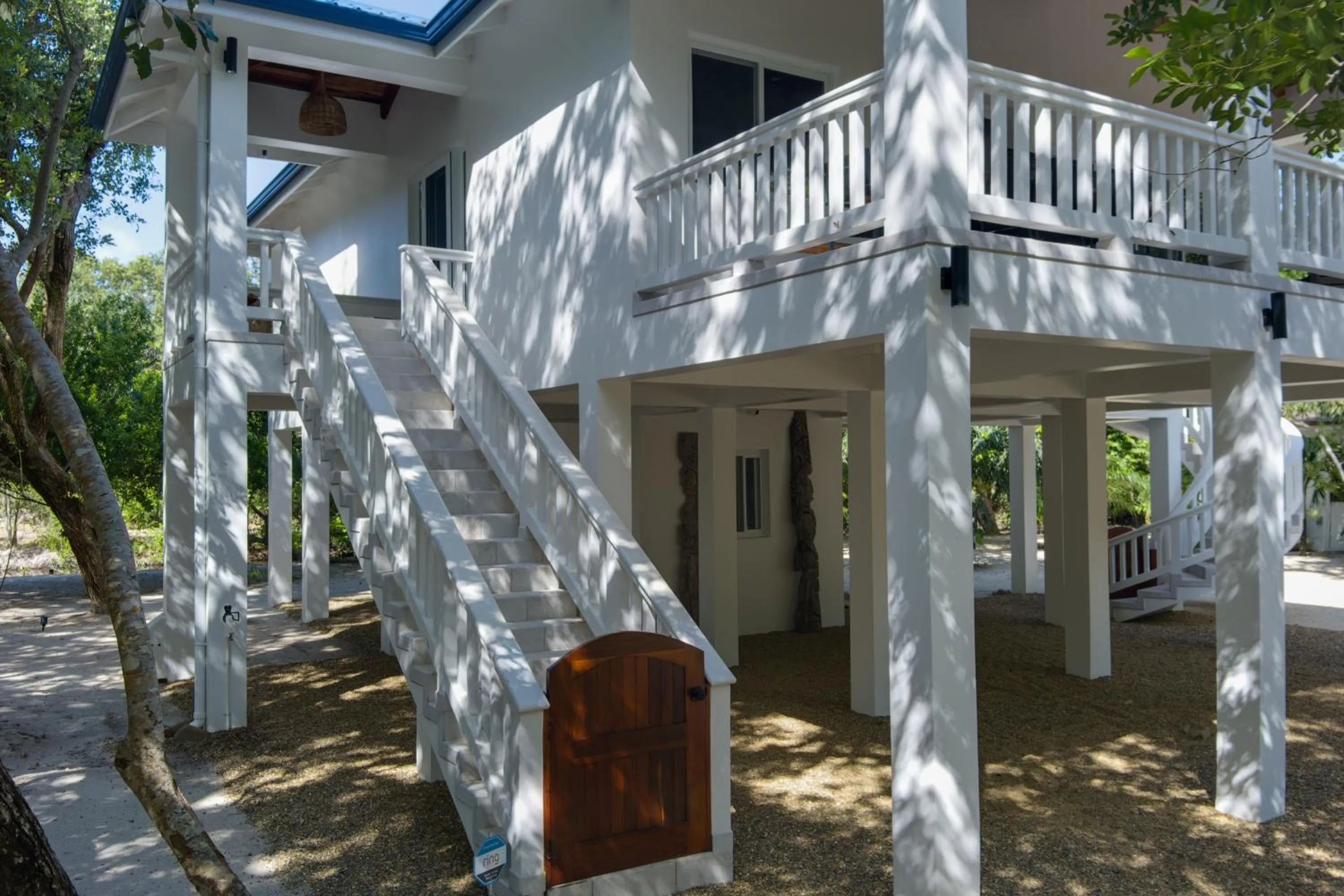 Property building in Ceiba Beach Resort