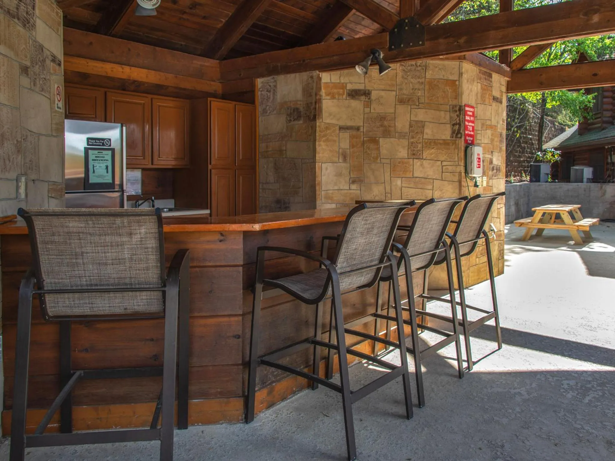 Property building in Smokey Bear 1103