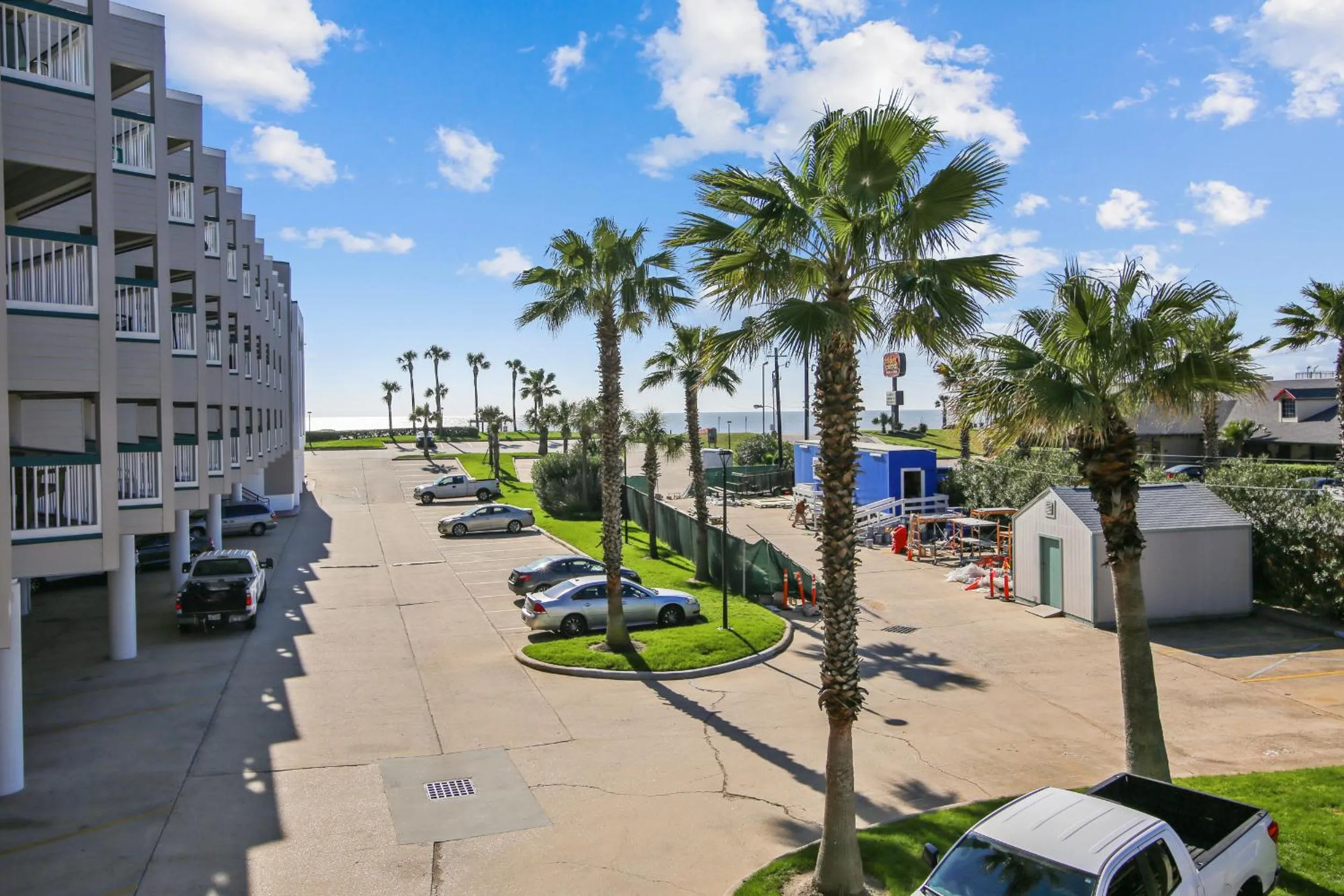 Property building in Casa del Mar 182-Turtle Haven