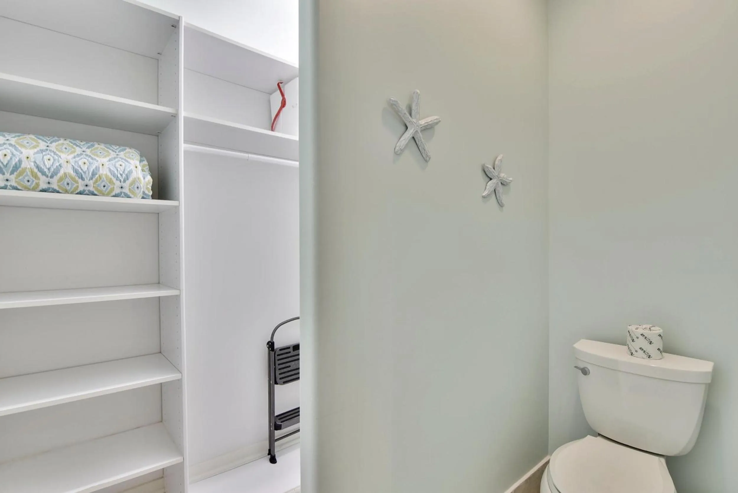 Property building in Diamond Beach 304-Sapphire