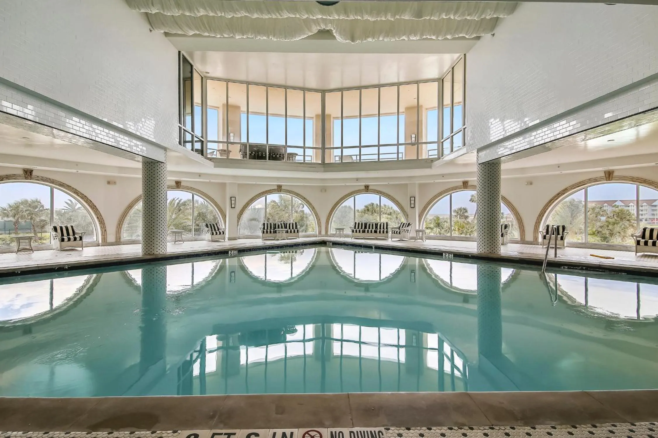 Property building in Diamond Beach 304-Sapphire