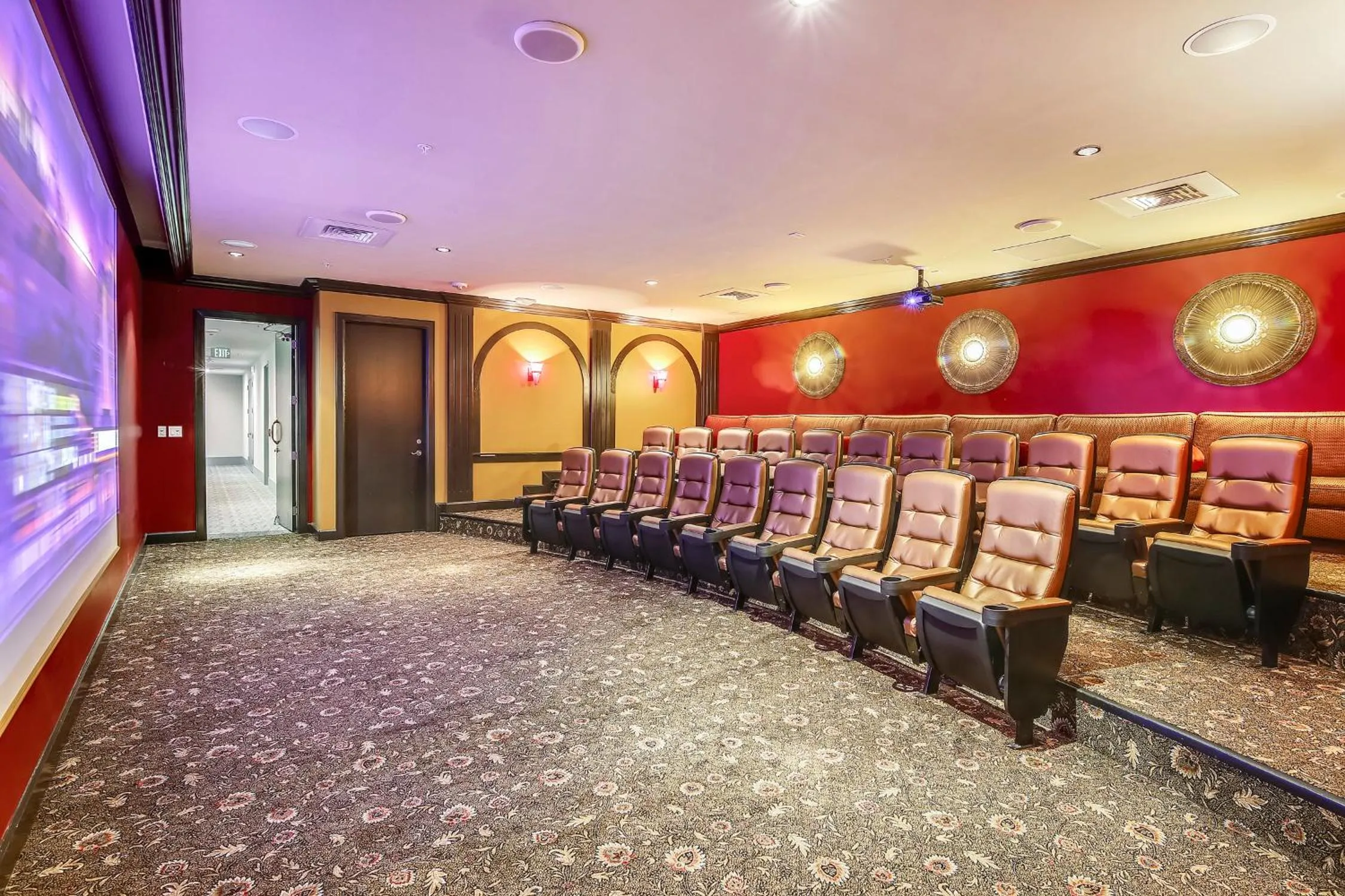 Property building in Diamond Beach 608-Blue Lagoon