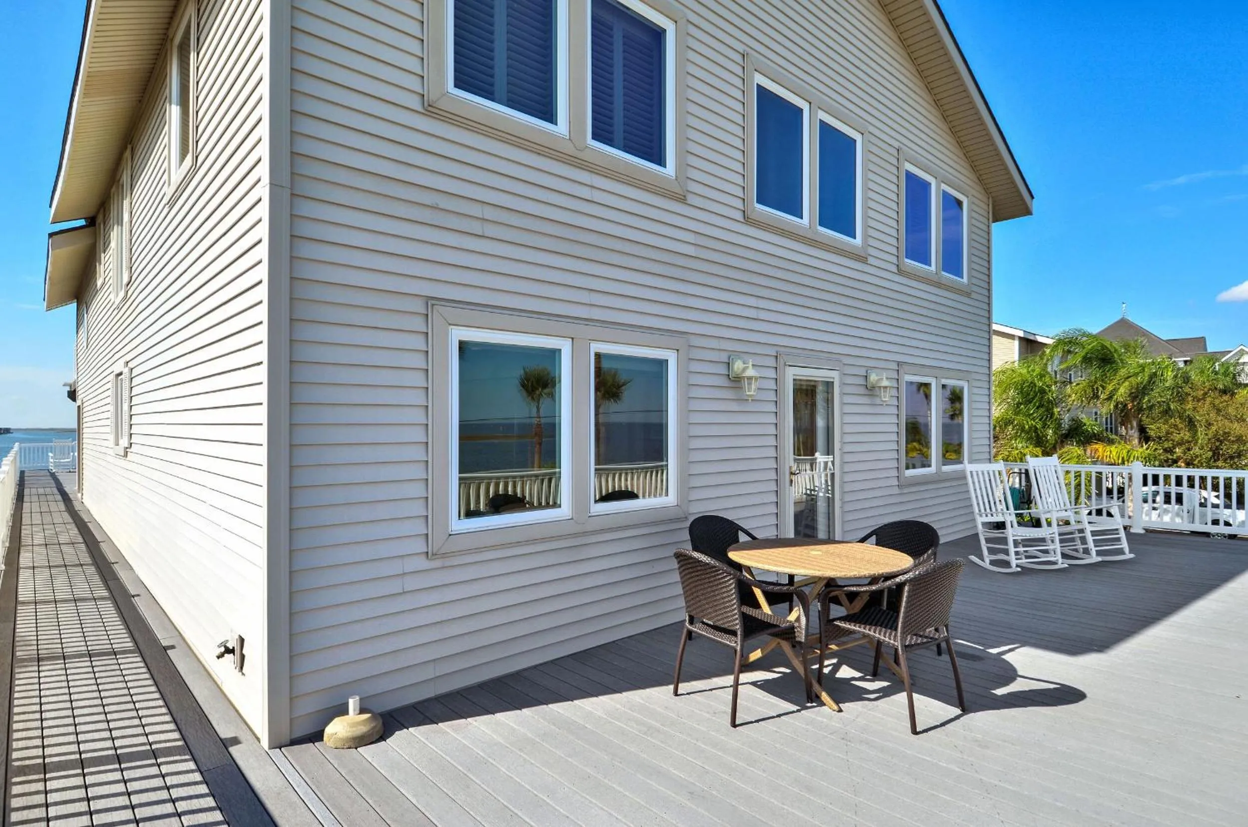 Property building in Bahia Azul Sunset