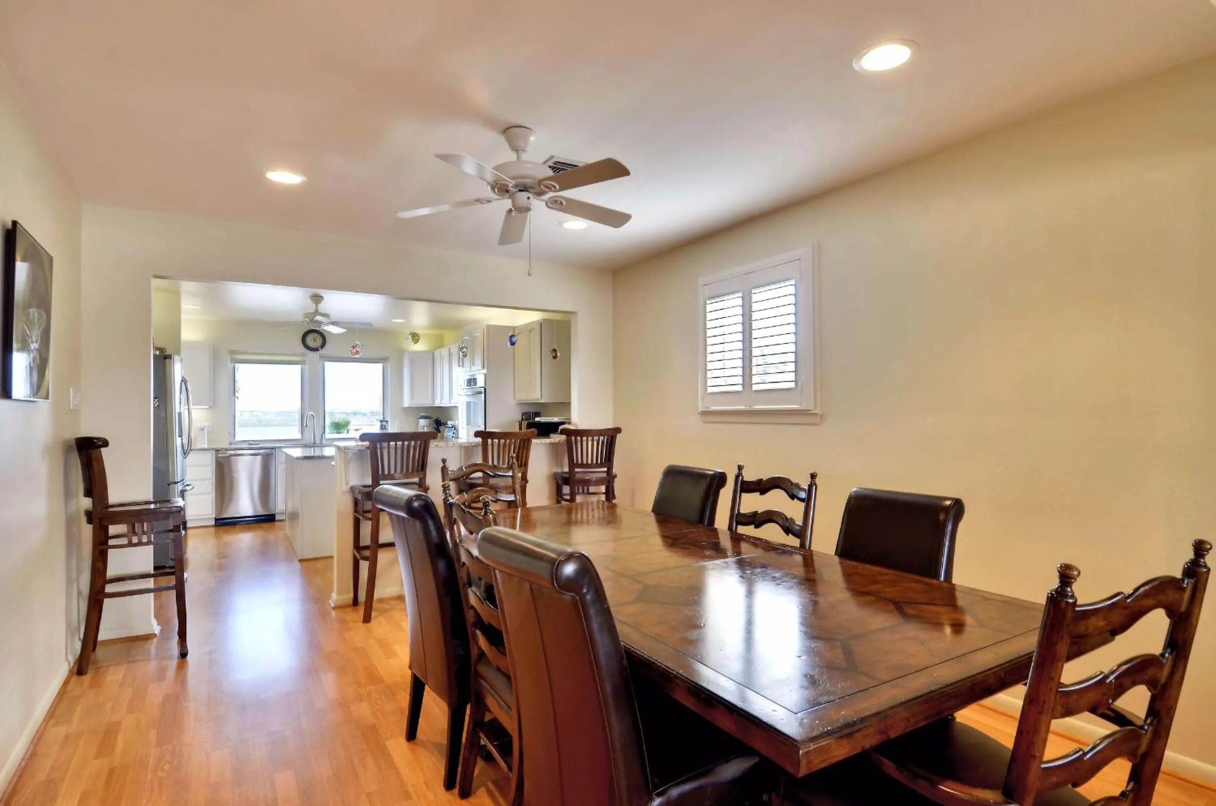 Property building in Bahia Azul Sunset