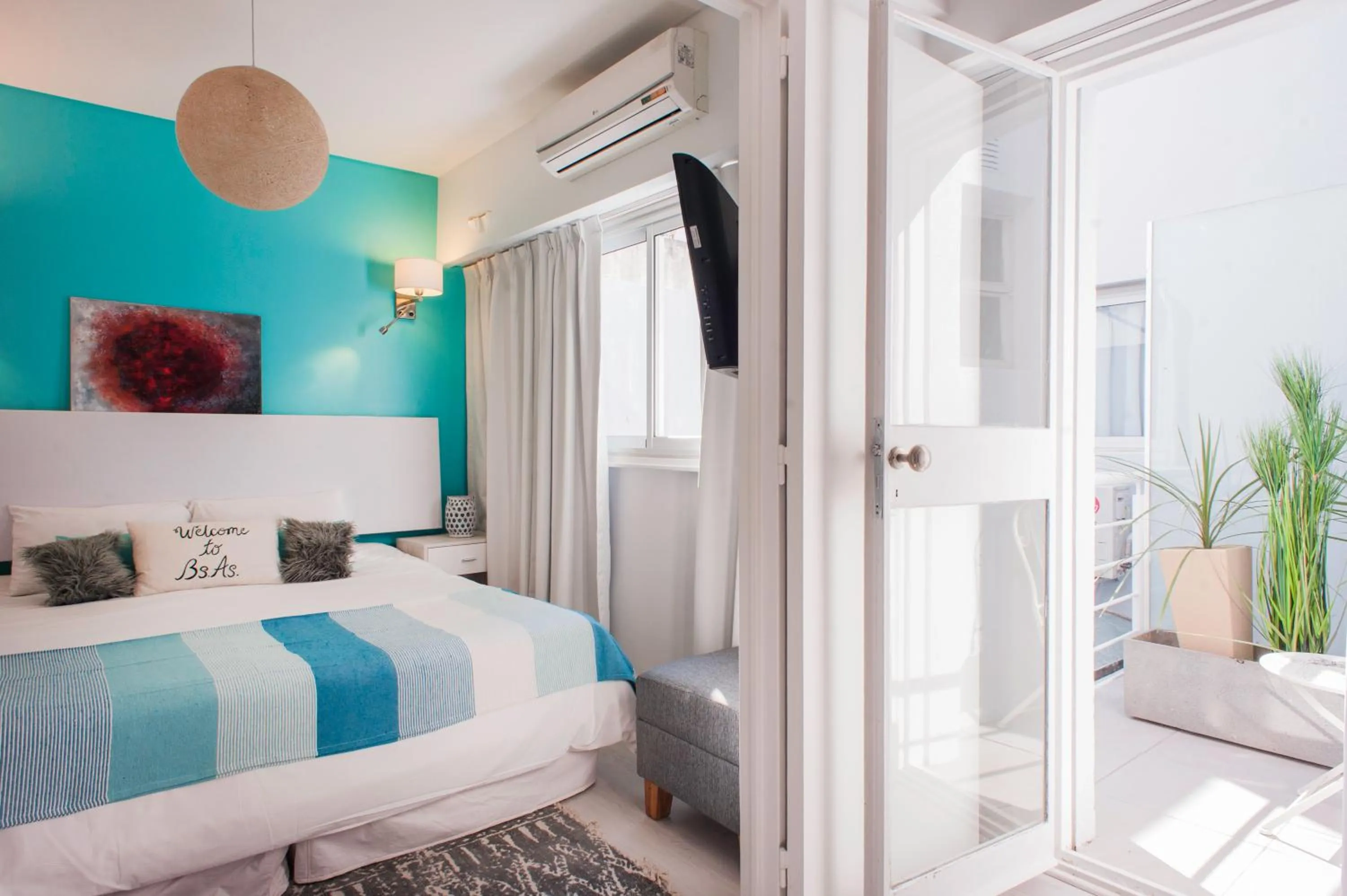 Bed in Soho Point Central