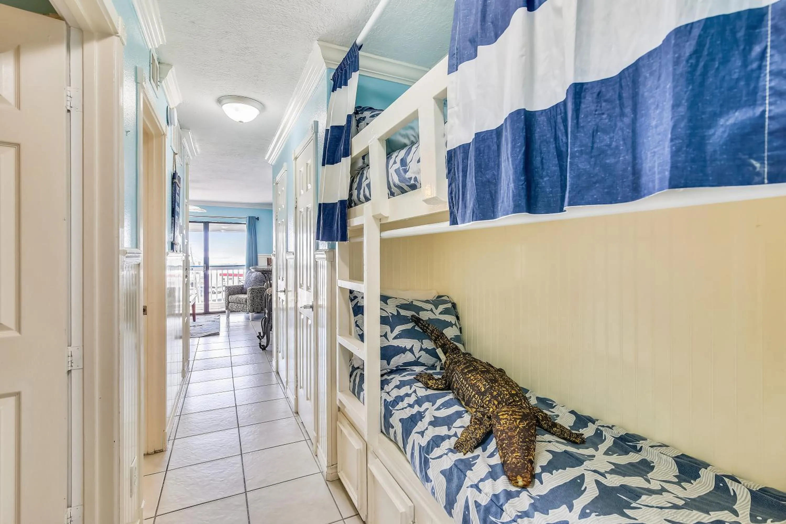 Property building, Bed in Casa del Mar 315 - Coastal Blessings