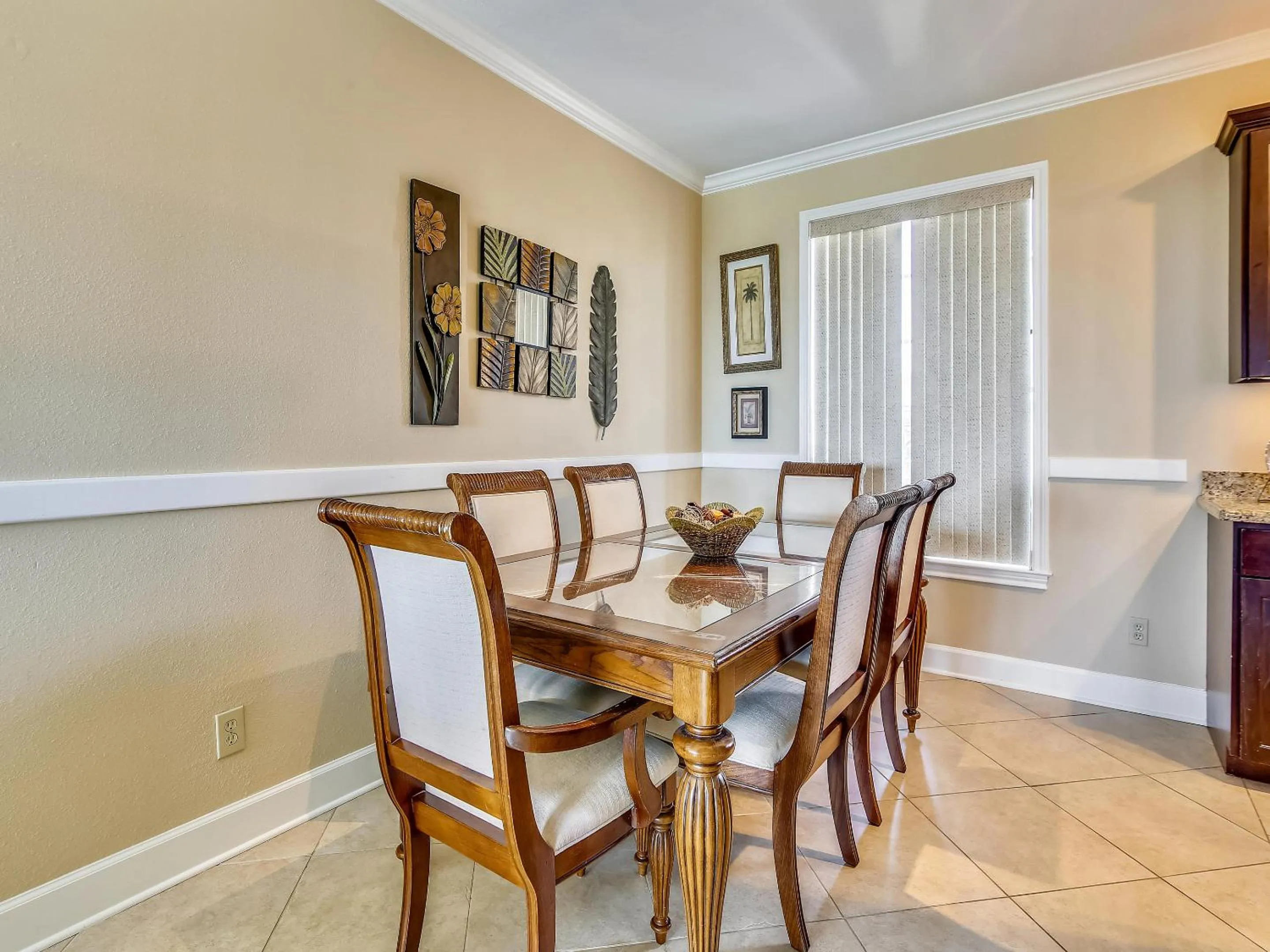 Property building in Dawn 823-At The Beach