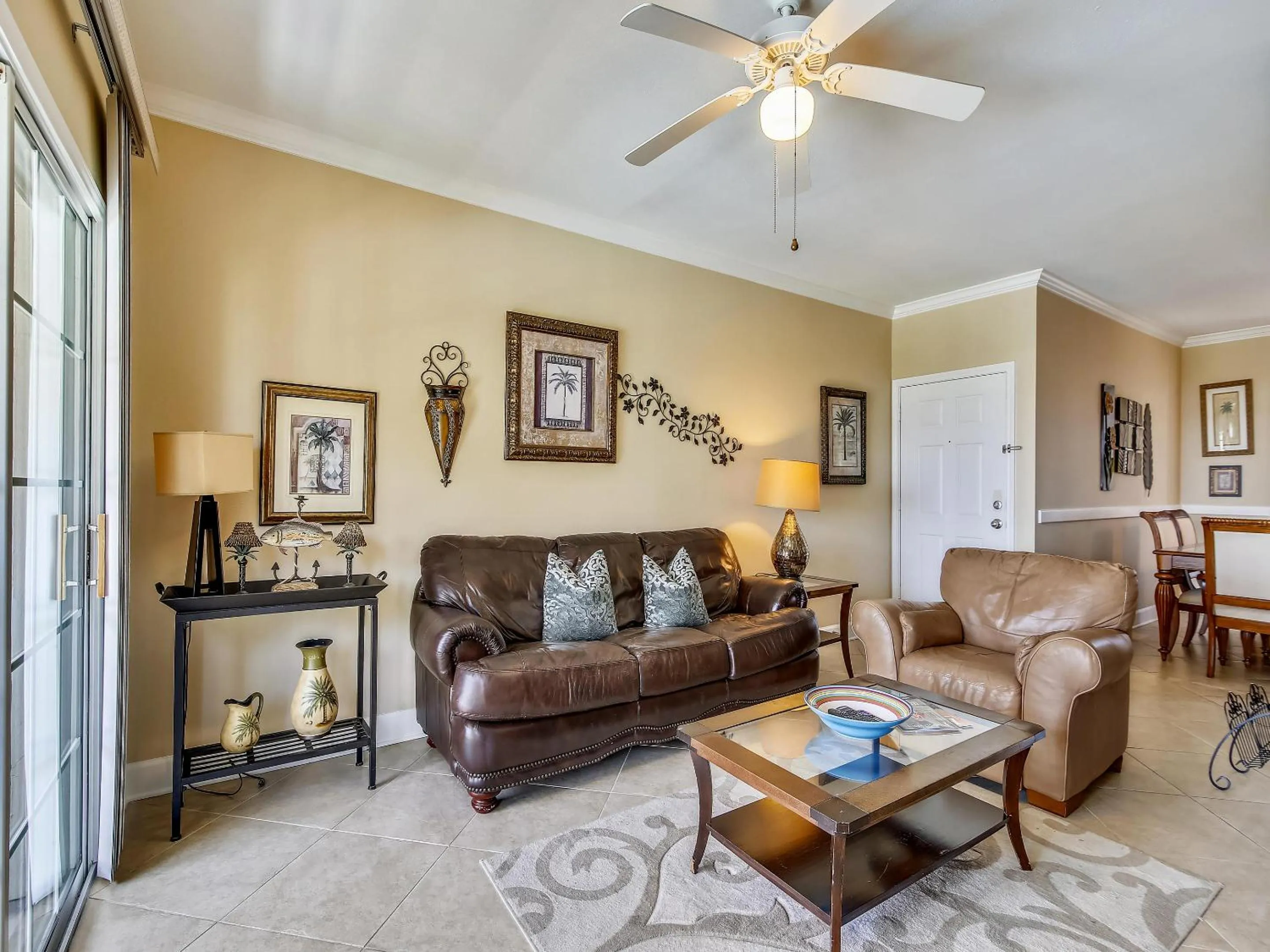 Property building in Dawn 823-At The Beach