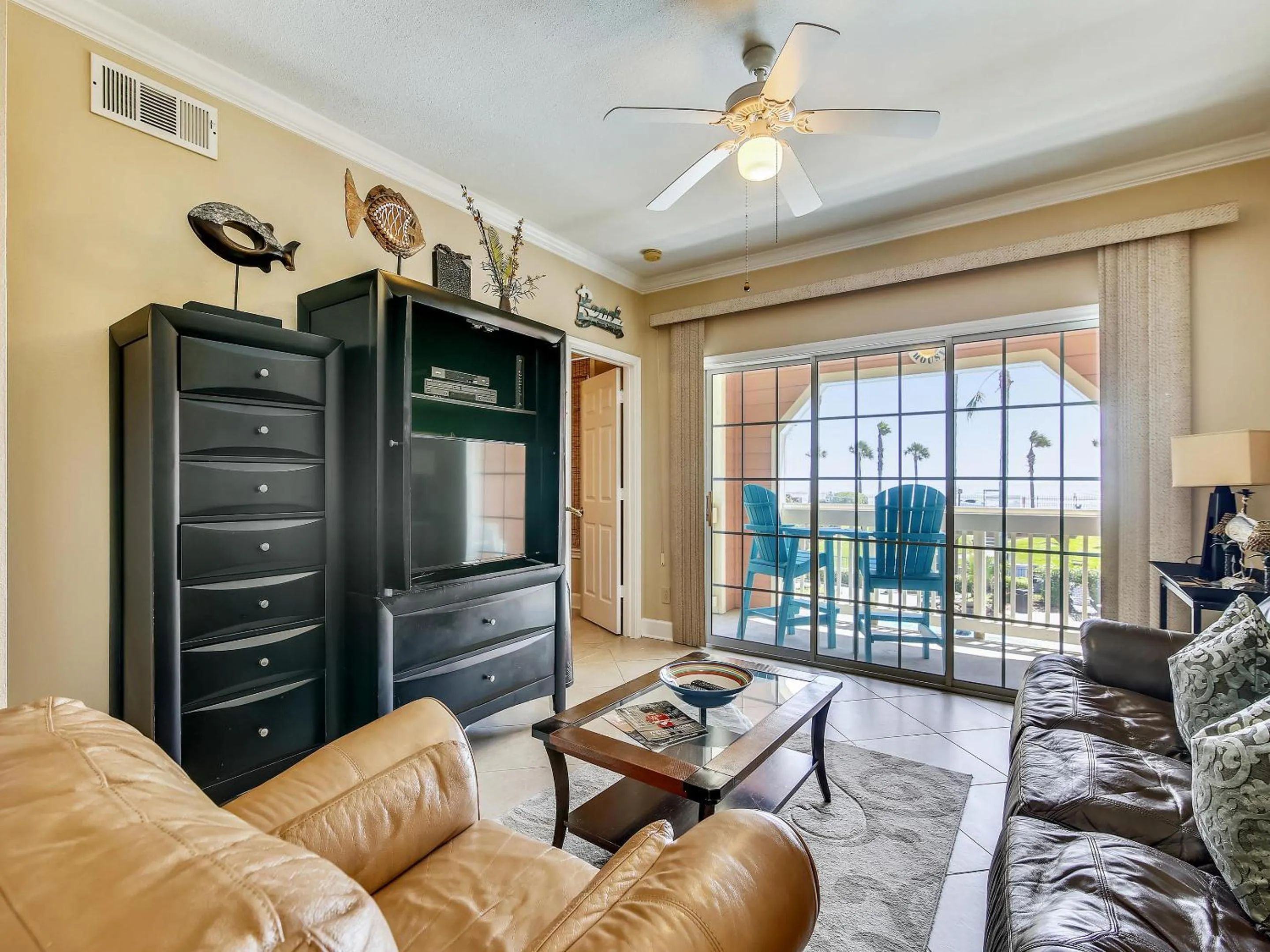 Property building in Dawn 823-At The Beach