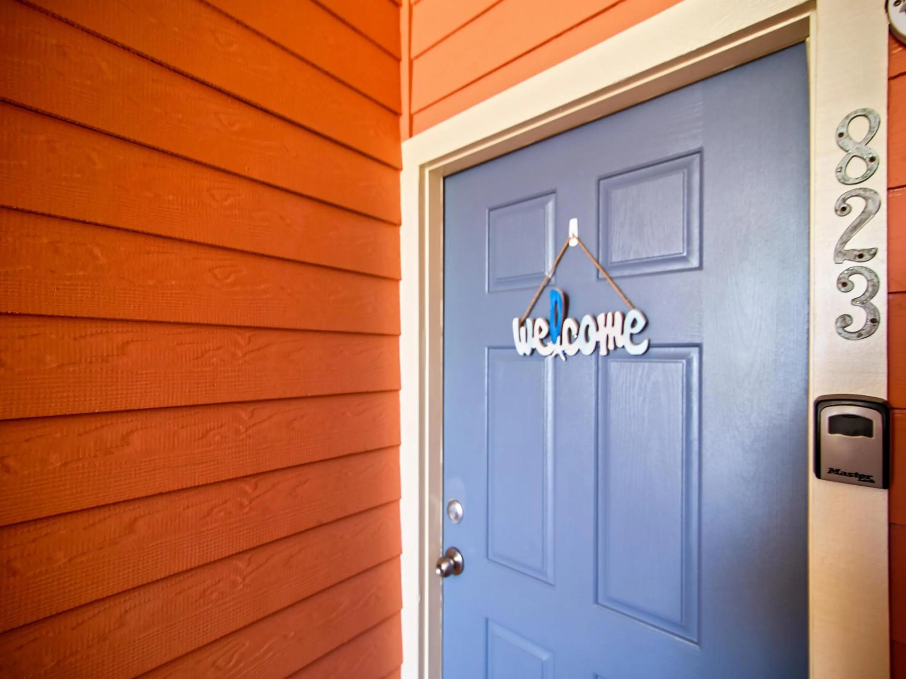 Property building in Dawn 823-At The Beach