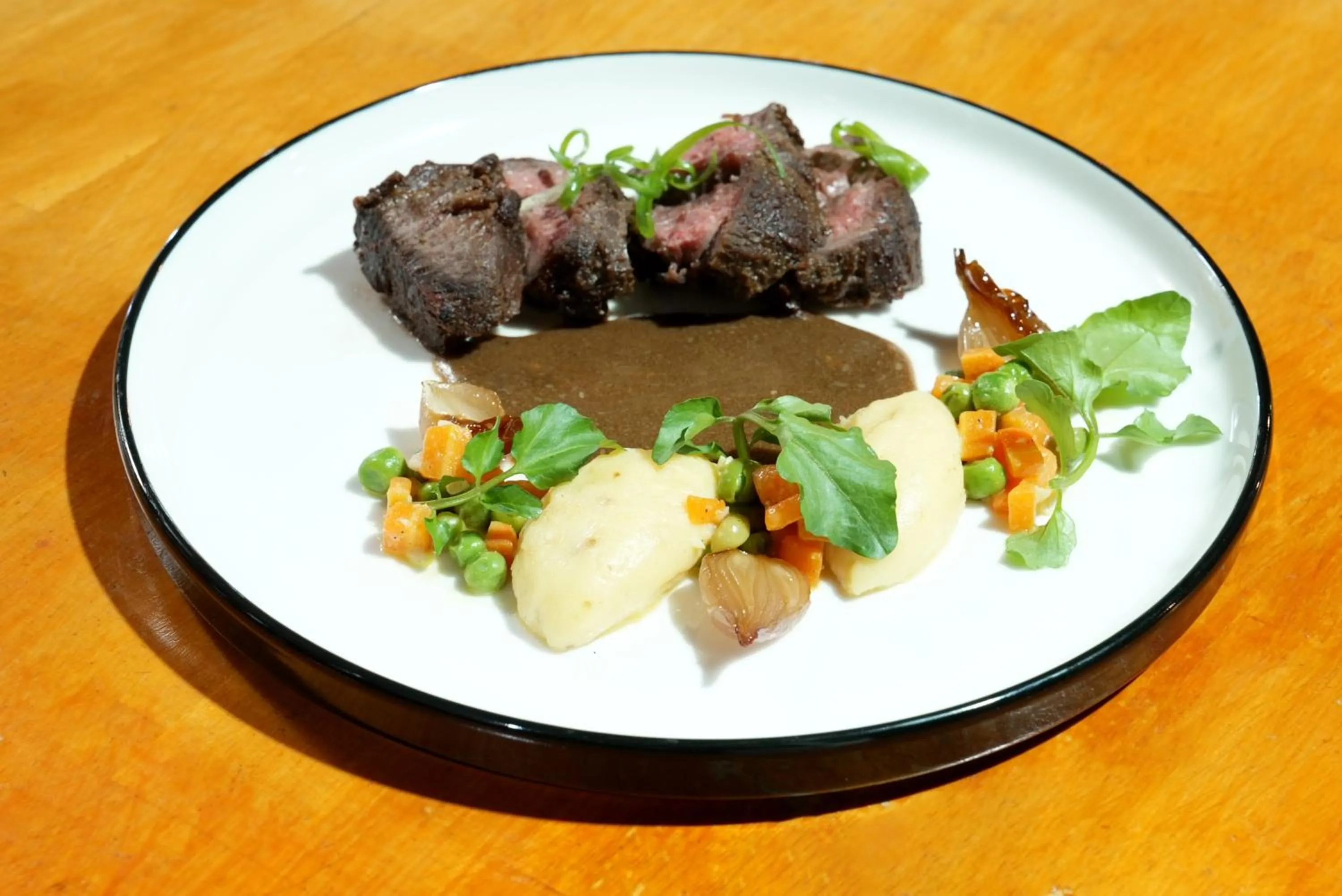 Restaurant/places to eat in North Wing Canggu Resort