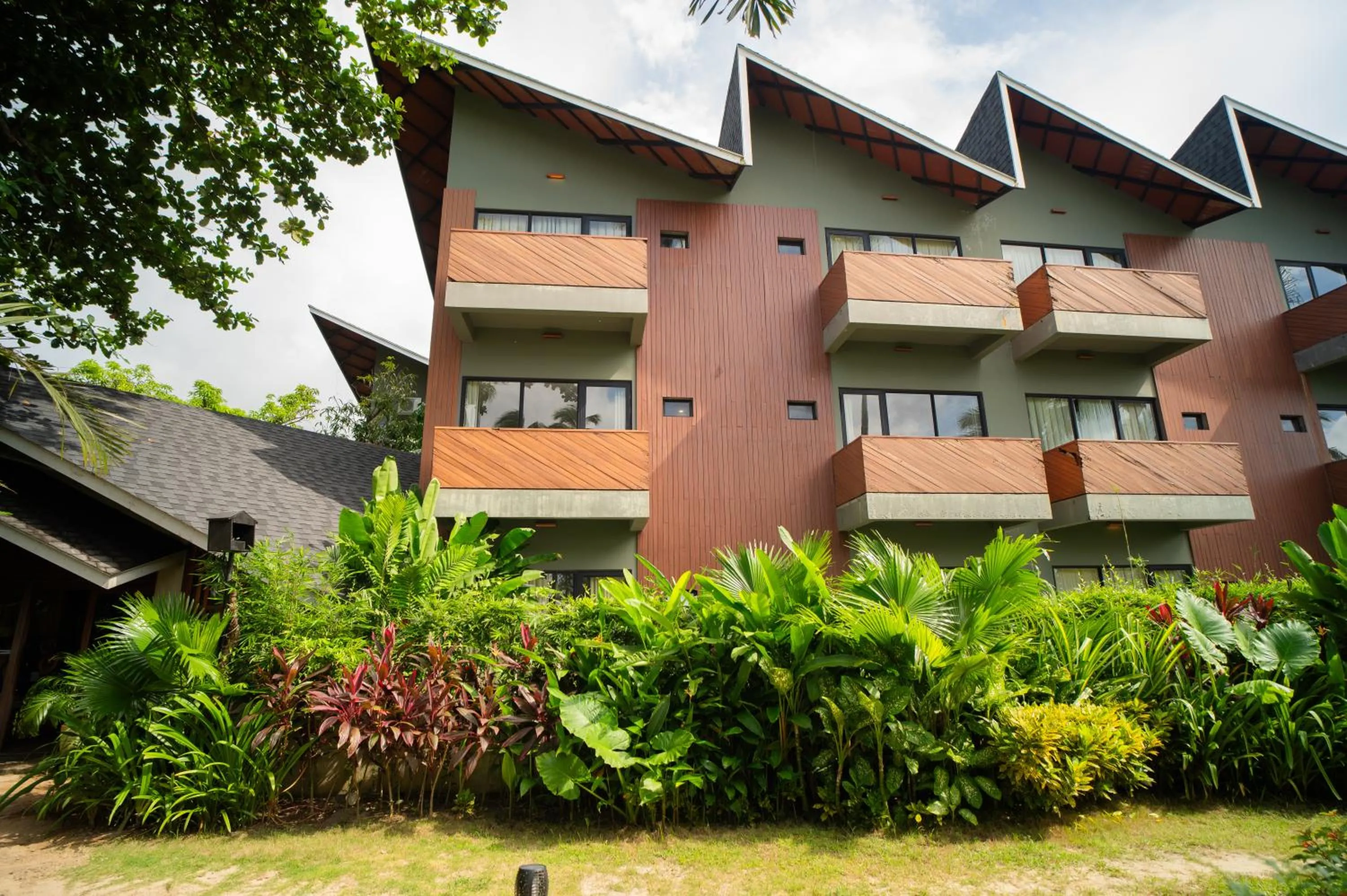 Nacpan Beach Resort Managed by H Hospitality Group