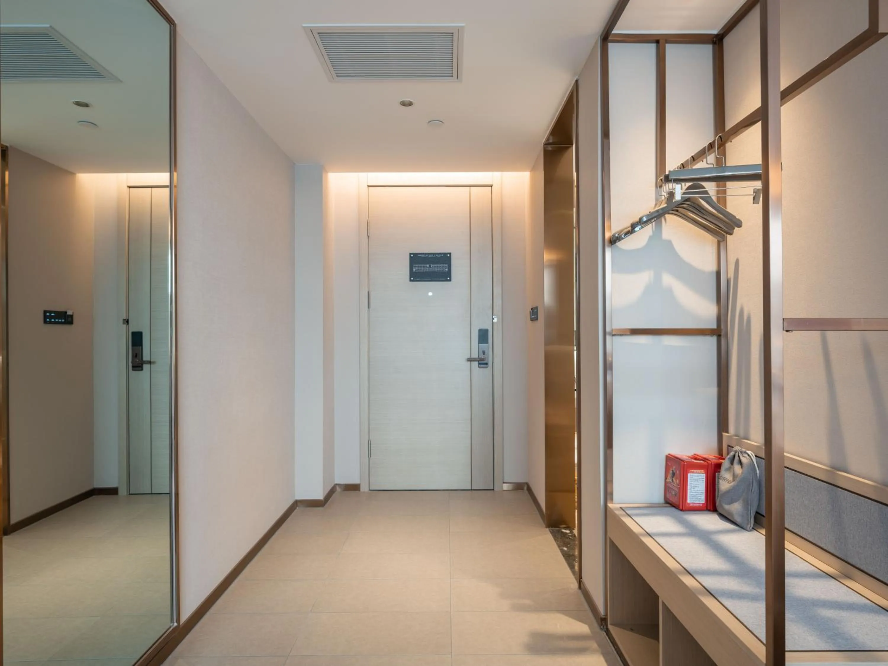 Property building in Lavande Hotel Qihe Economic Development Zone