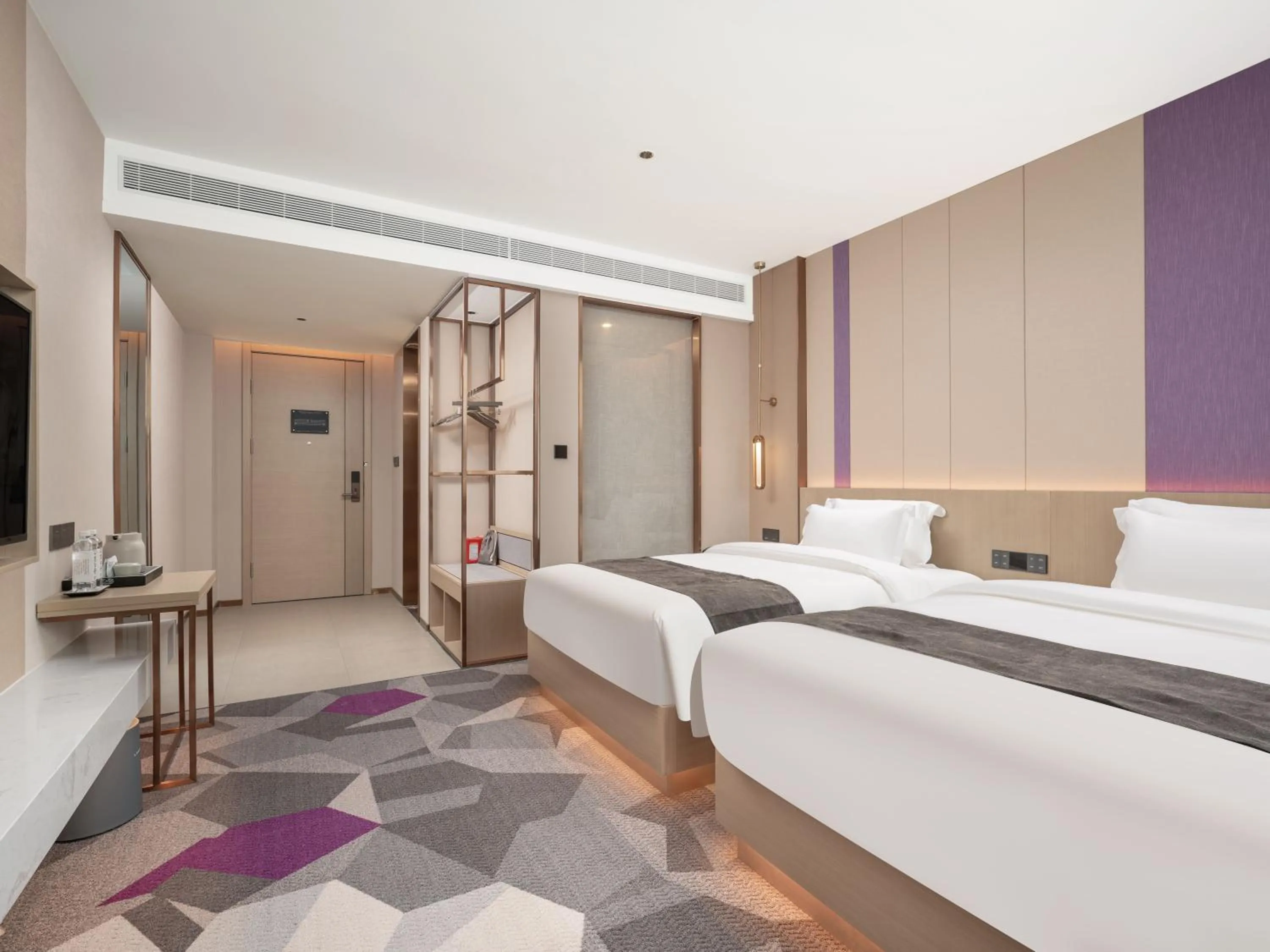 Photo of the whole room, Bed in Lavande Hotel Qihe Economic Development Zone