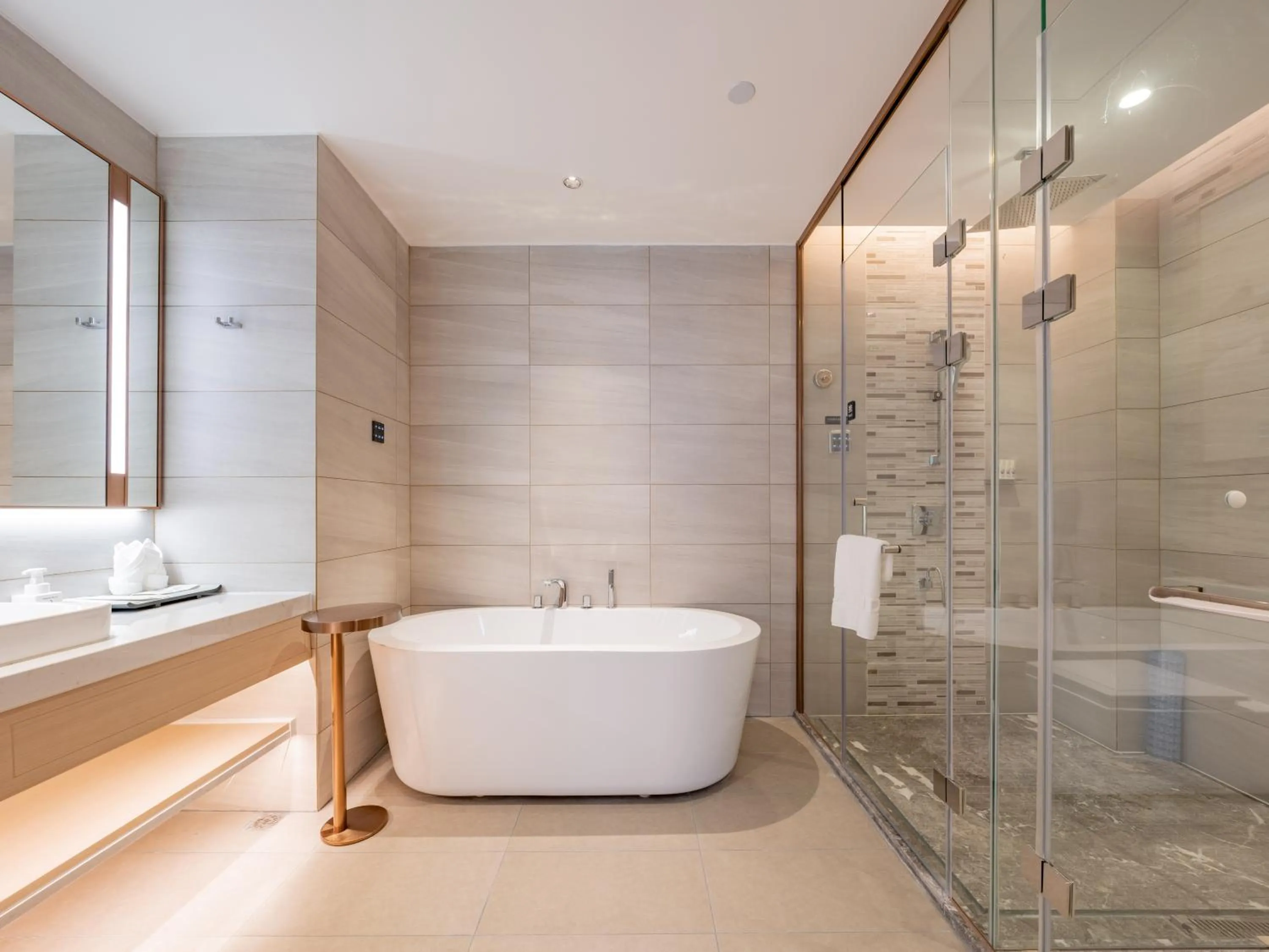 Bathroom in Lavande Hotel Qihe Economic Development Zone