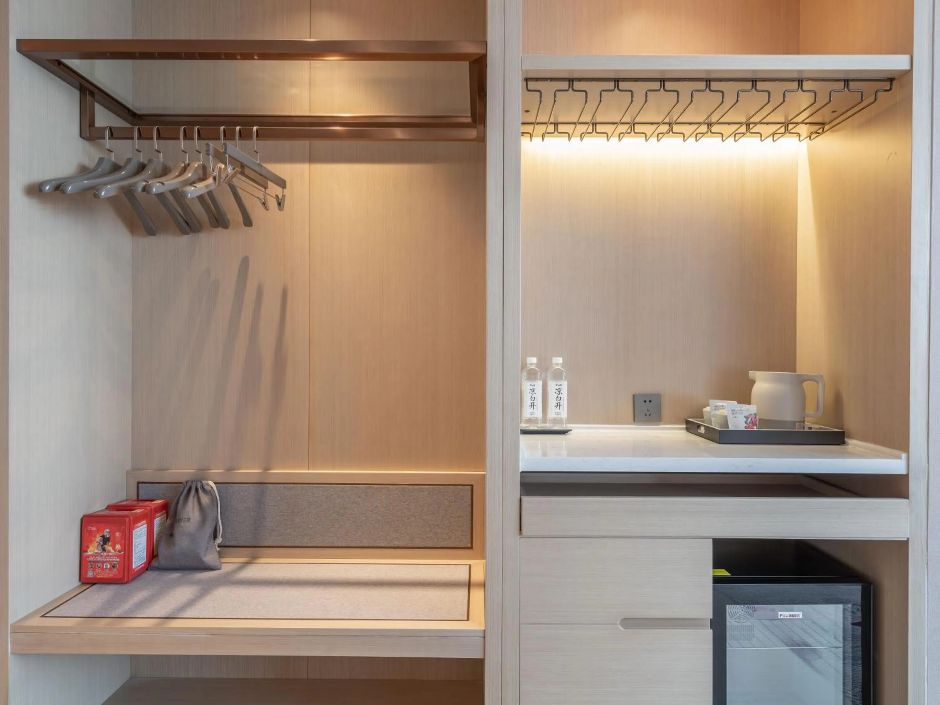 Coffee/tea facilities in Lavande Hotel Qihe Economic Development Zone