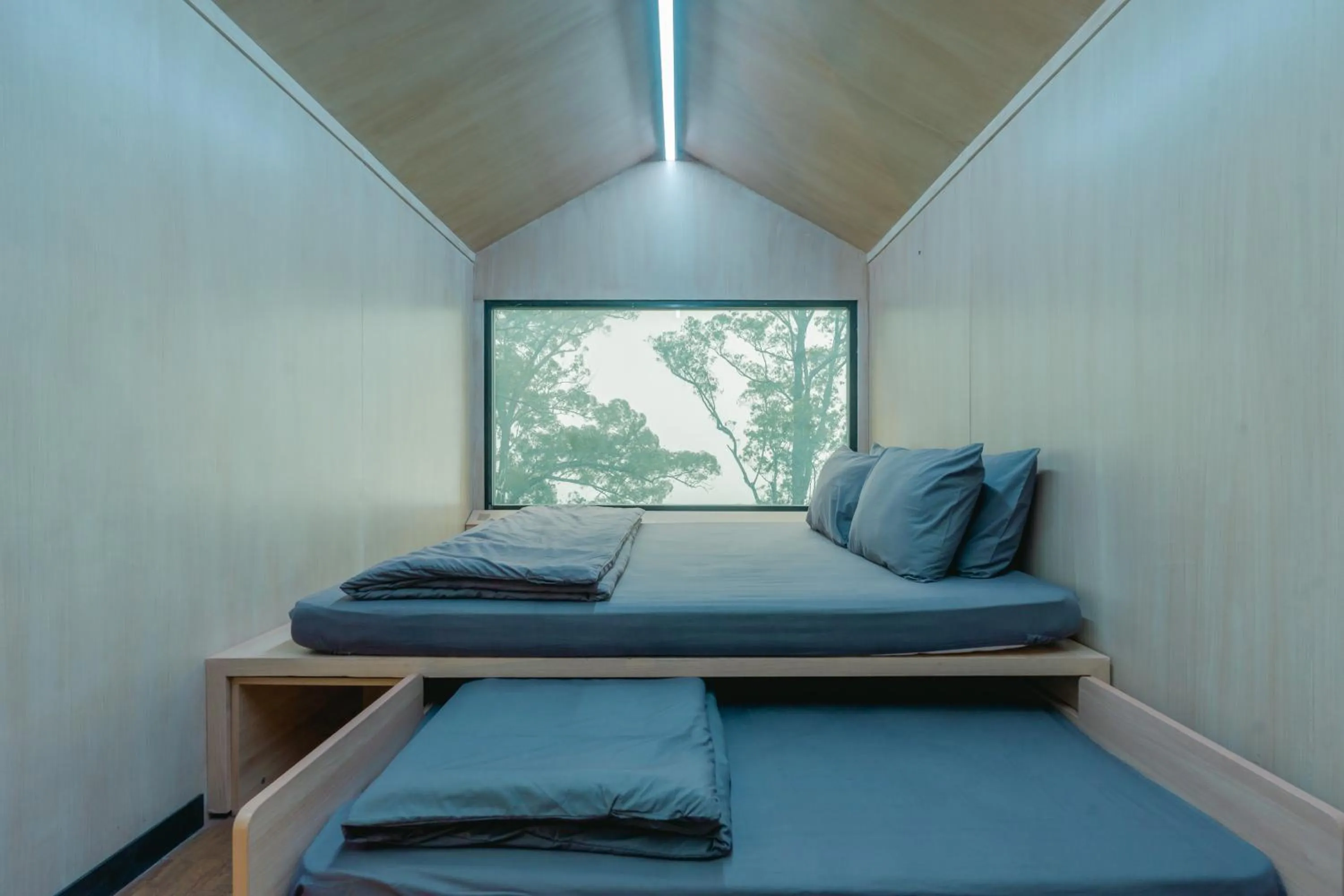 Bed in Bobocabin Coban Rondo, Malang