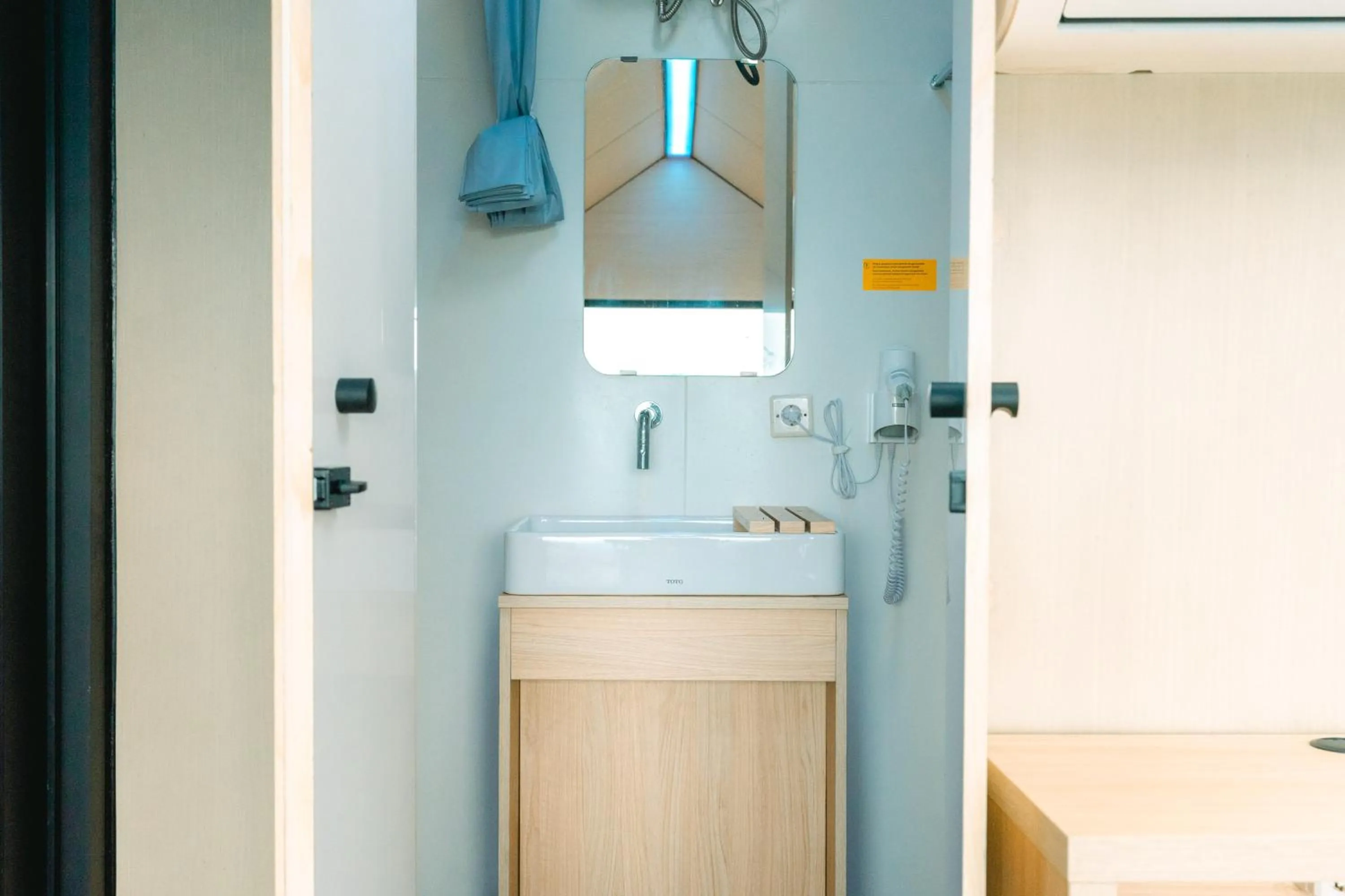 Bobocabin Coban Rondo, Malang