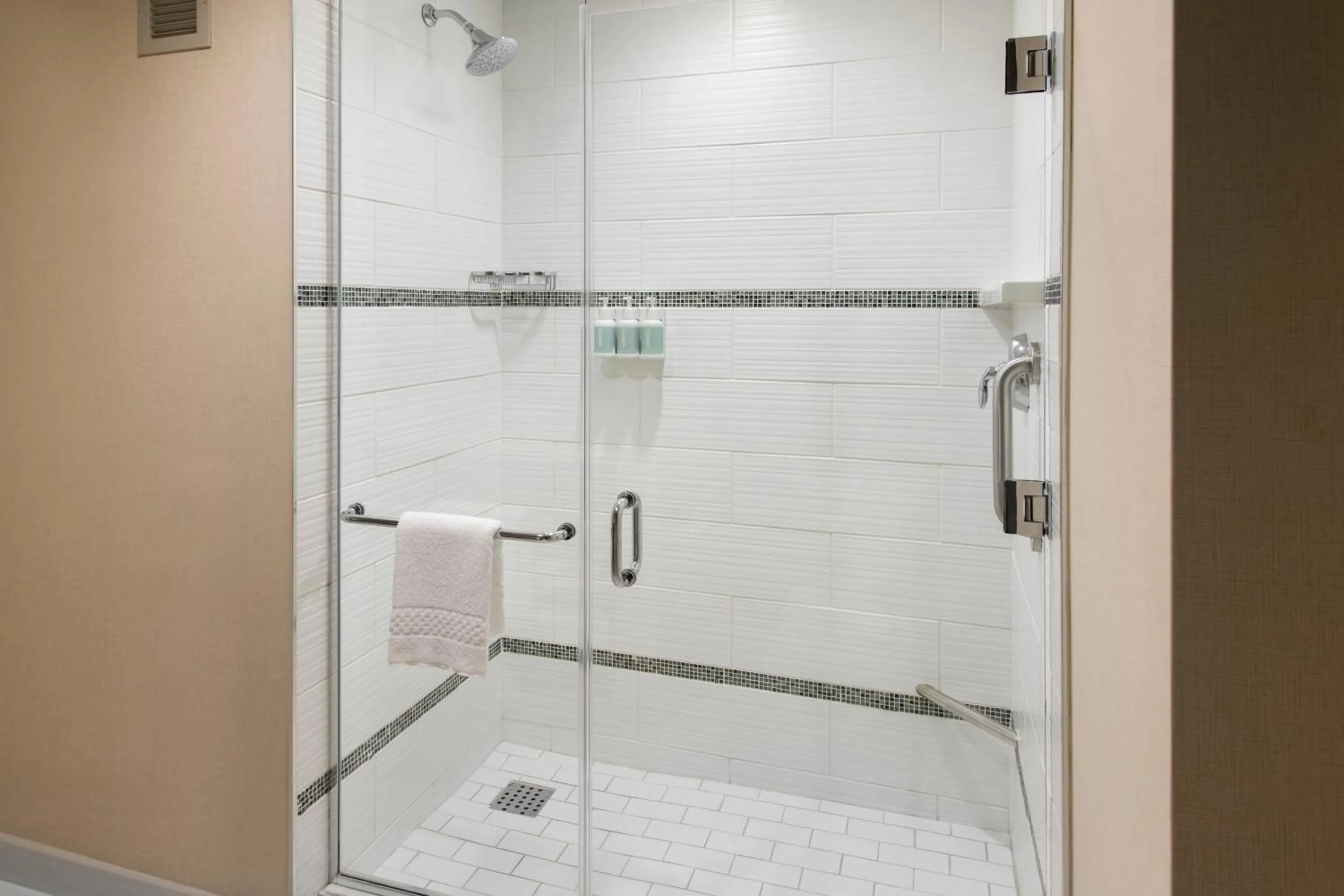 Bathroom in Courtyard by Marriott Philadelphia South at The Navy Yard