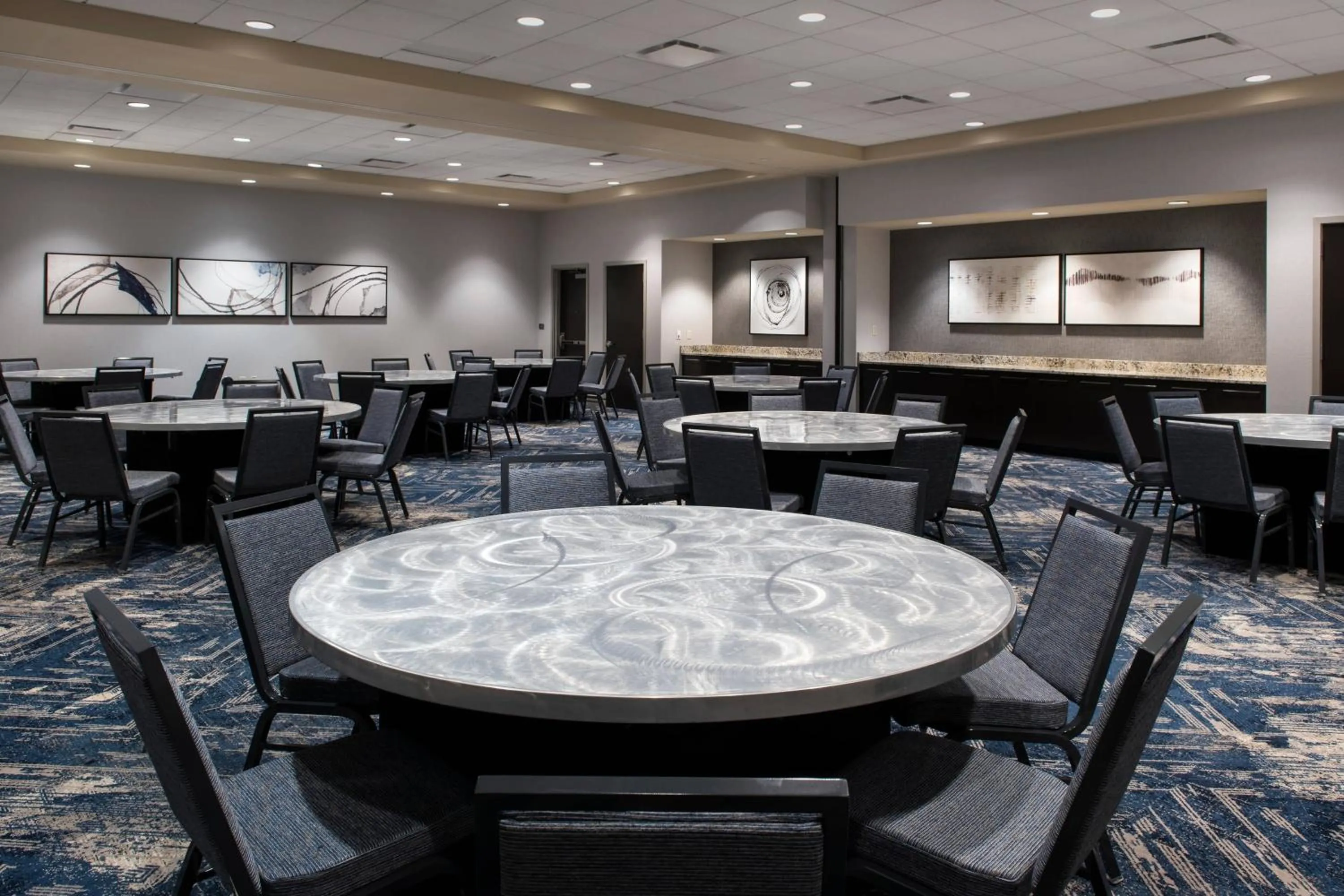 Meeting/conference room in Courtyard by Marriott Philadelphia South at The Navy Yard