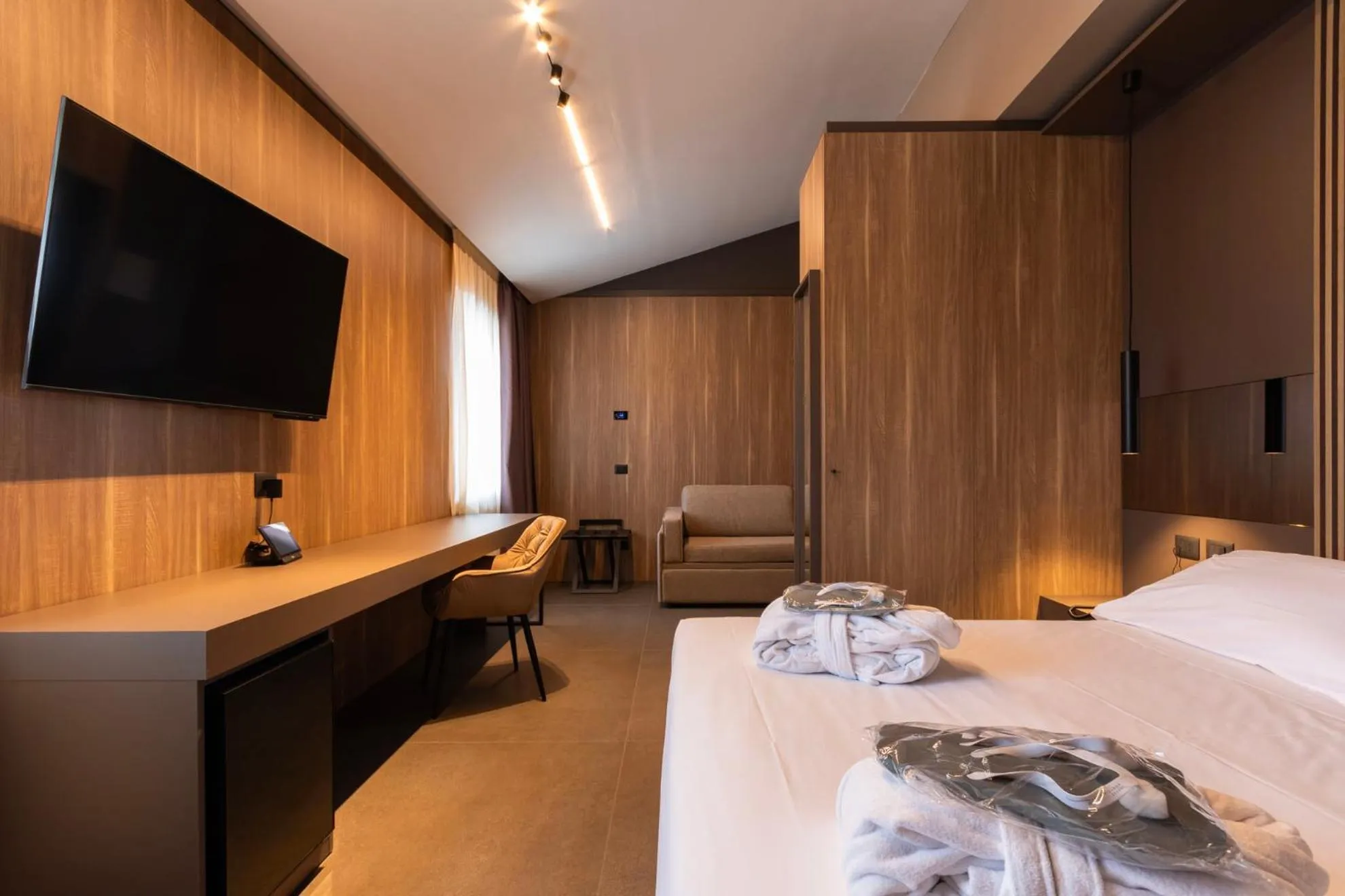 Bedroom, Bed in Sport Village Hotel & Spa