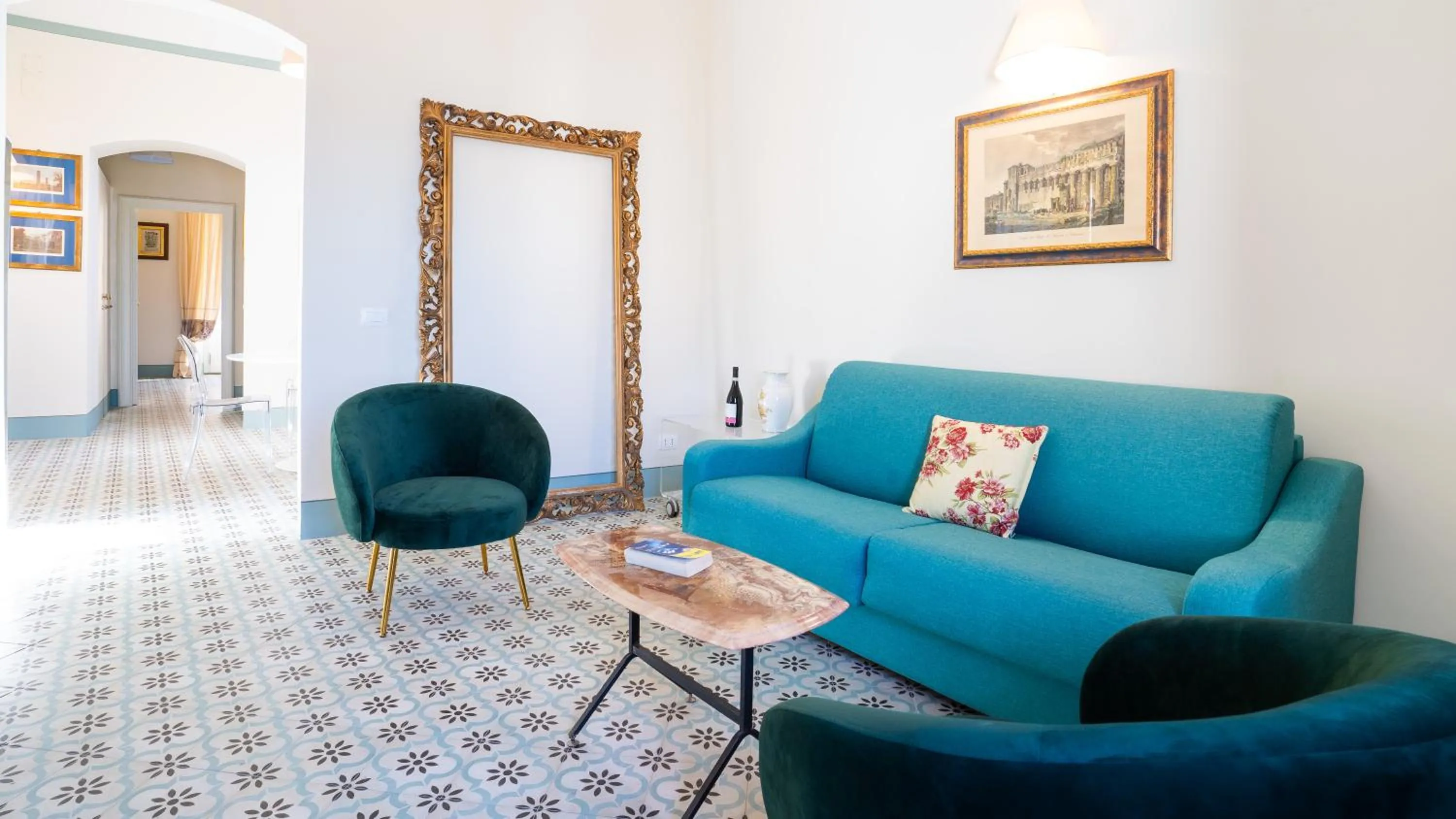 Capo 10 Liberty Apartments