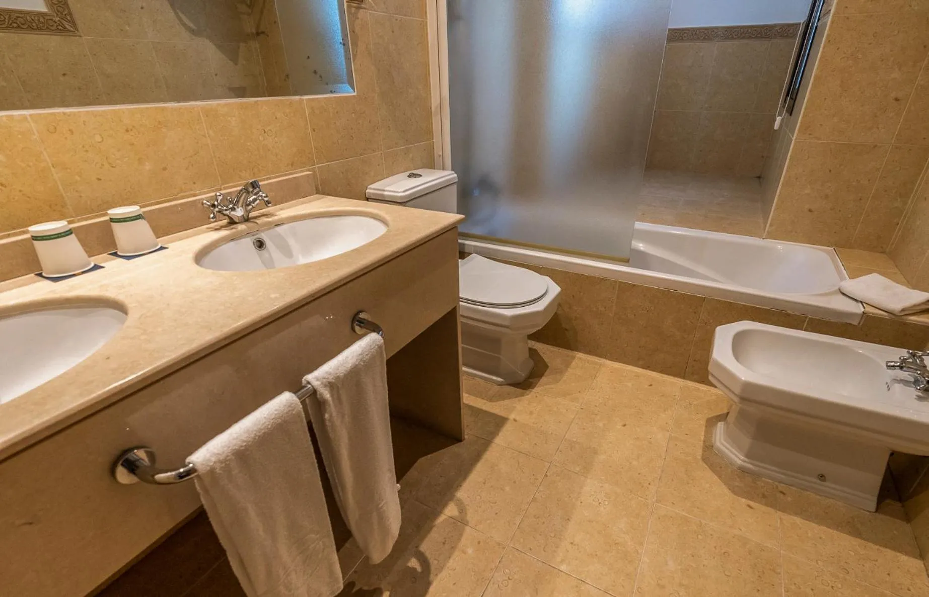 Bathroom in Globales Paraíso Beach