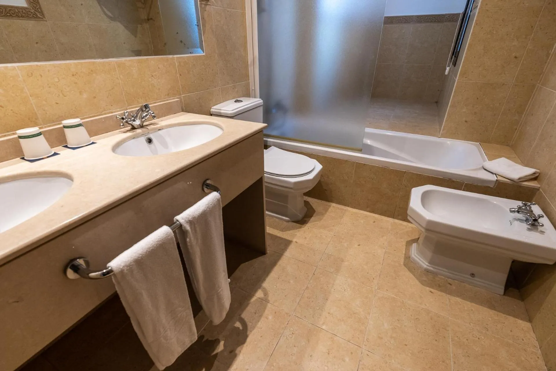 Bathroom in Globales Paraíso Beach